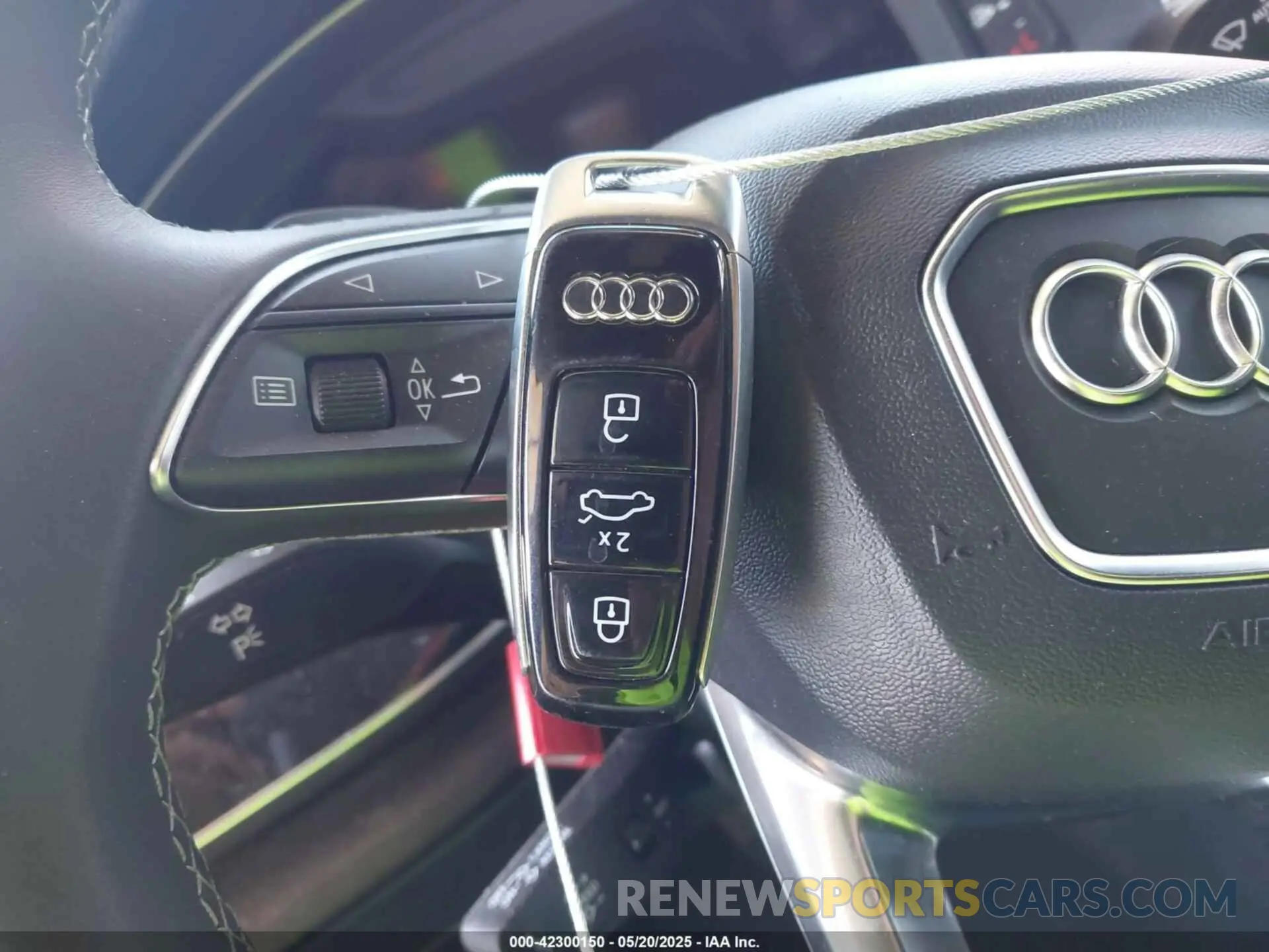 11 Photograph of a damaged car WA1FVBF18PD016158 AUDI Q8 2023