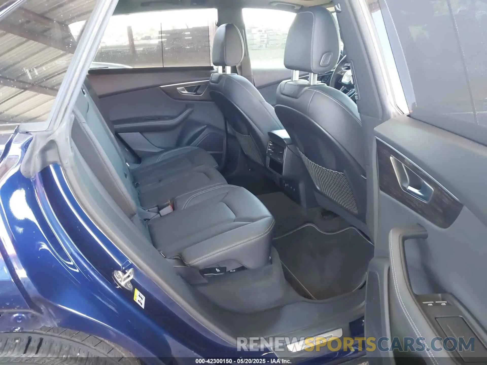 8 Photograph of a damaged car WA1FVBF18PD016158 AUDI Q8 2023