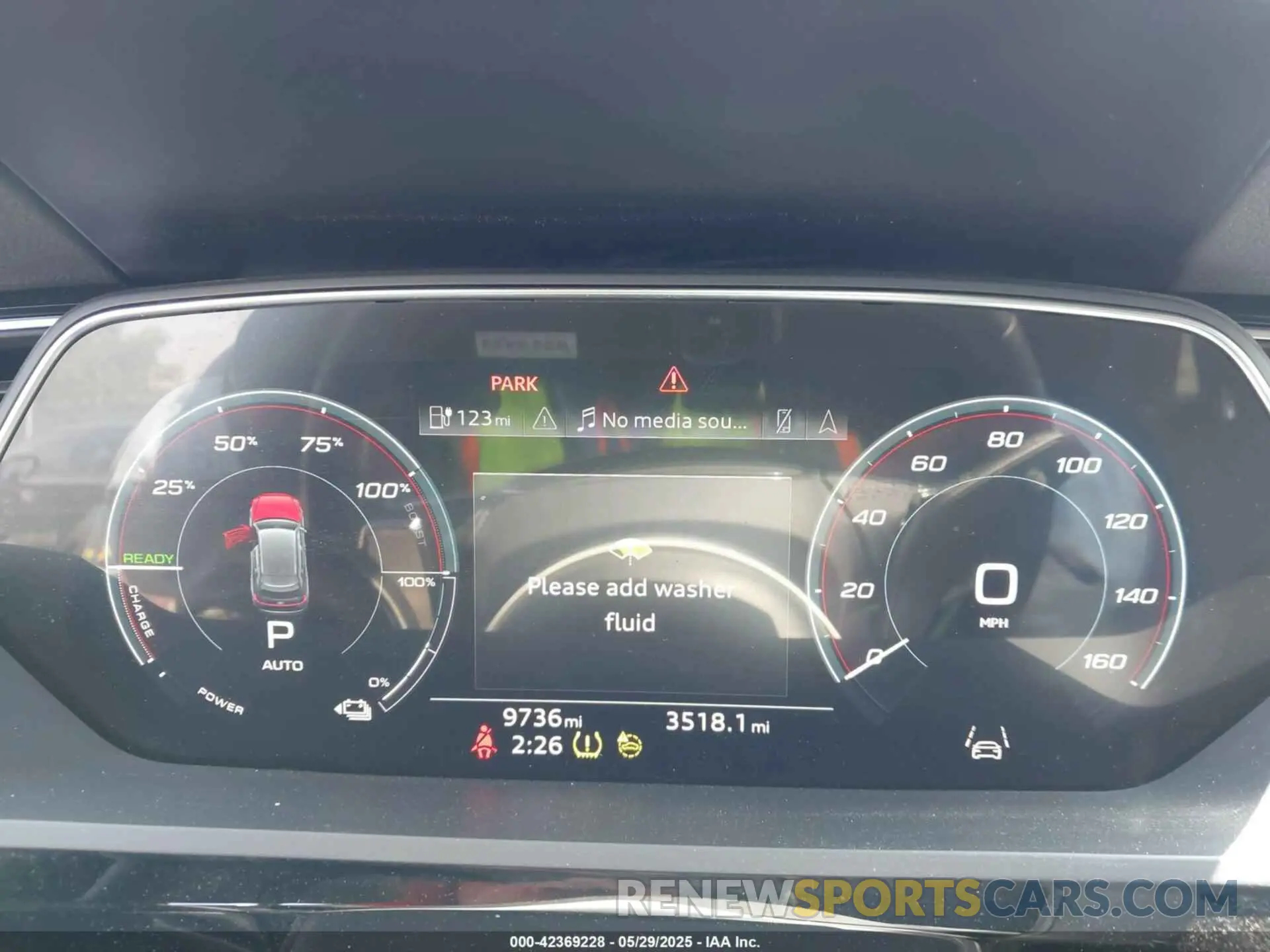 7 Photograph of a damaged car WA14AAGE0RB011467 AUDI Q8 E-TRON 2024
