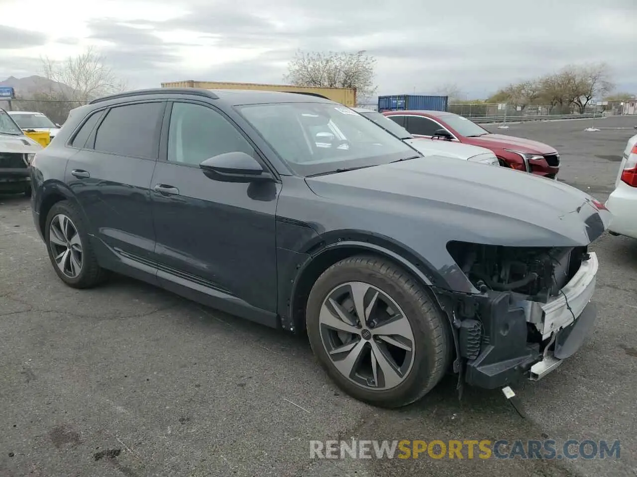 4 Photograph of a damaged car WA14AAGE1RB045899 AUDI Q8 E-TRON 2024