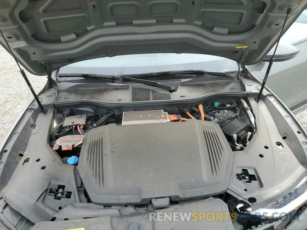 12 Photograph of a damaged car WA14AAGE5RB035795 AUDI Q8 E-TRON 2024