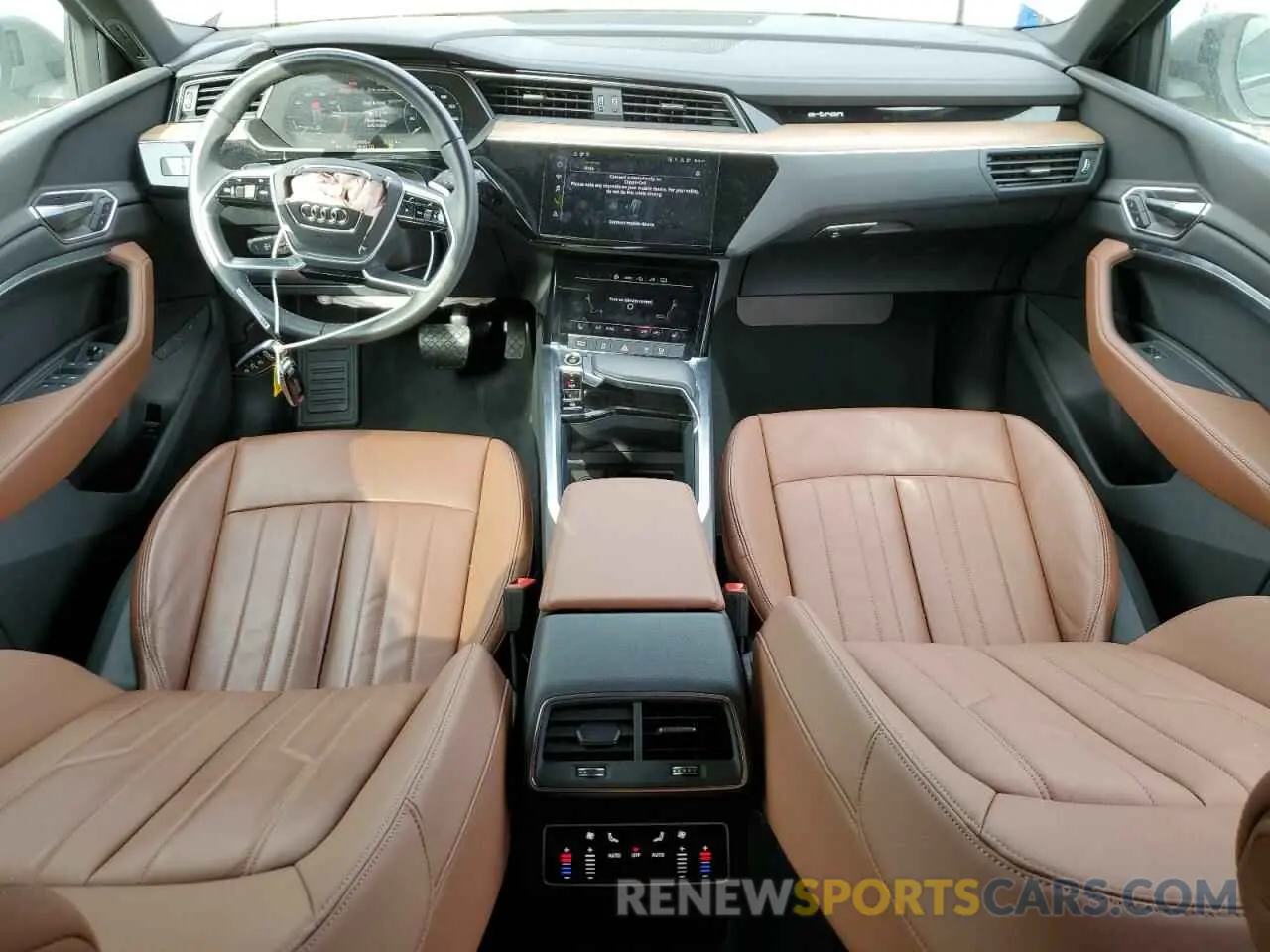 8 Photograph of a damaged car WA14AAGE5RB035795 AUDI Q8 E-TRON 2024