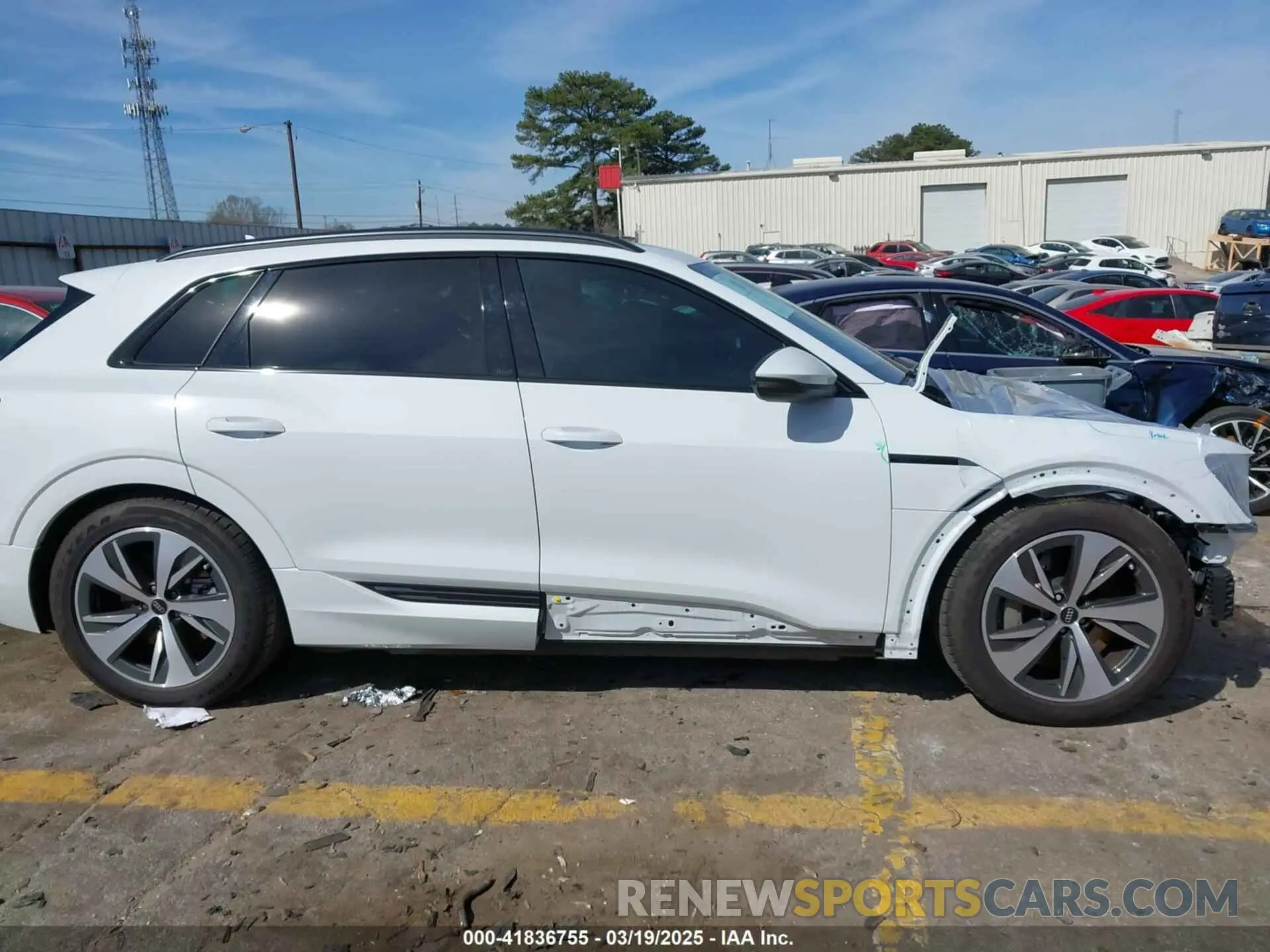 13 Photograph of a damaged car WA14AAGE6RB058129 AUDI Q8 E-TRON 2024