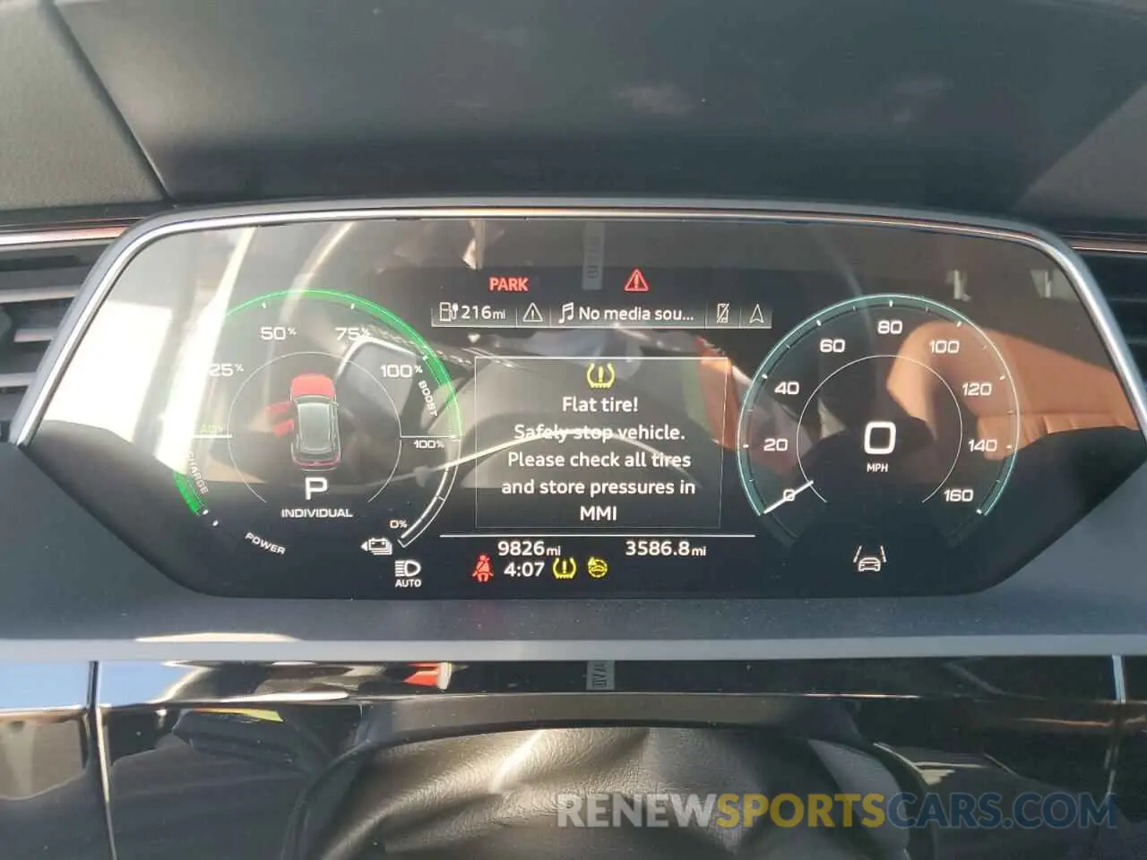 9 Photograph of a damaged car WA14AAGEXRB023271 AUDI Q8 E-TRON 2024