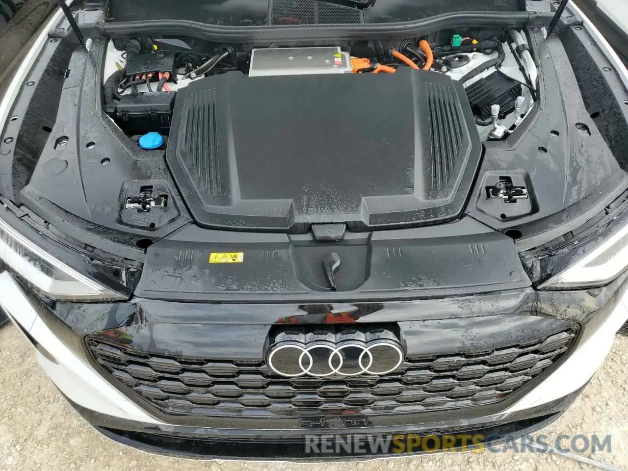 12 Photograph of a damaged car WA14ABGE7RB024447 AUDI Q8 E-TRON 2024