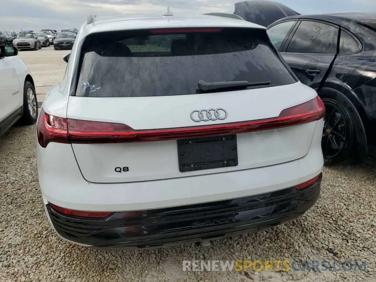 6 Photograph of a damaged car WA14ABGE7RB024447 AUDI Q8 E-TRON 2024