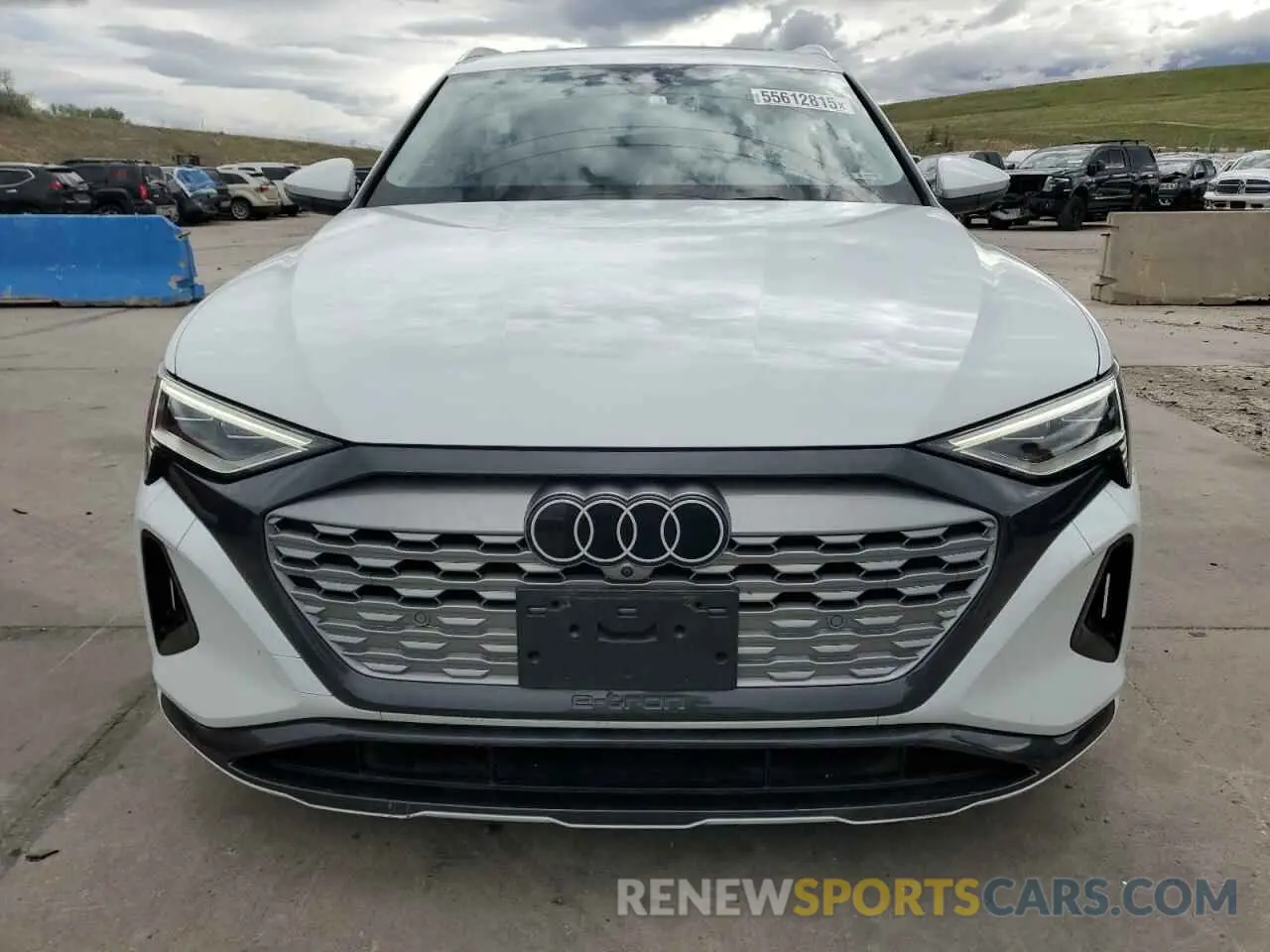 5 Photograph of a damaged car WA15AAGE0RB007827 AUDI Q8 E-TRON 2024
