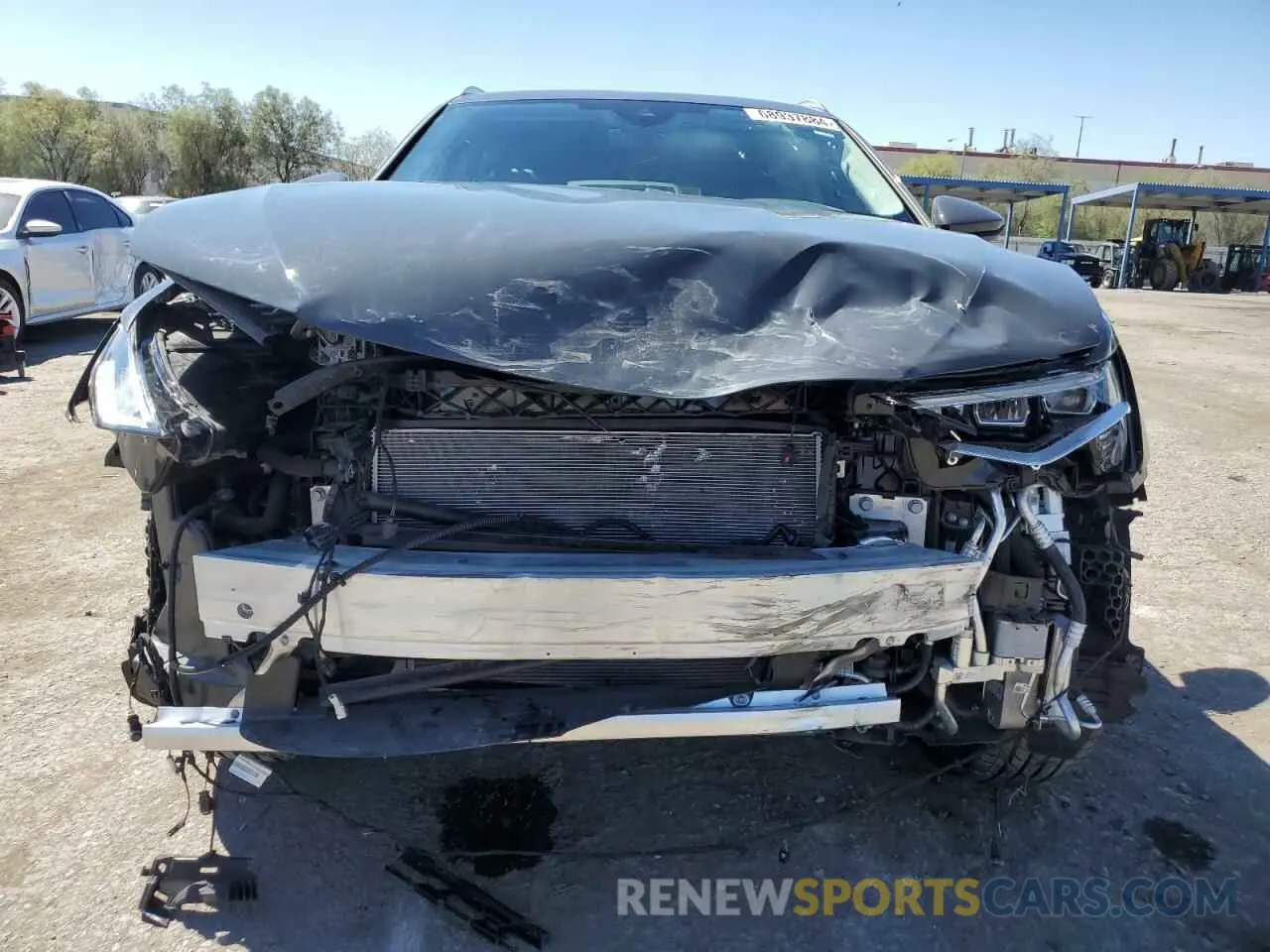 5 Photograph of a damaged car WA15AAGE0RB057434 AUDI Q8 E-TRON 2024