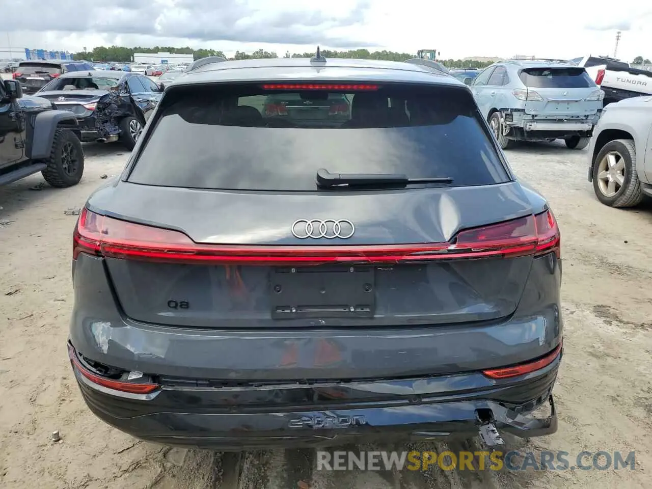 6 Photograph of a damaged car WA15AAGE0RB060883 AUDI Q8 E-TRON 2024