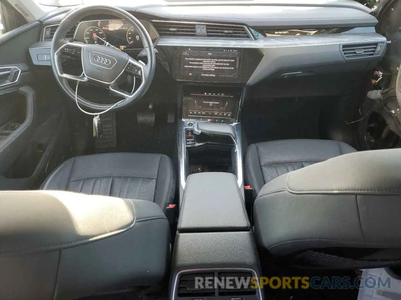 8 Photograph of a damaged car WA15AAGE1RB023051 AUDI Q8 E-TRON 2024