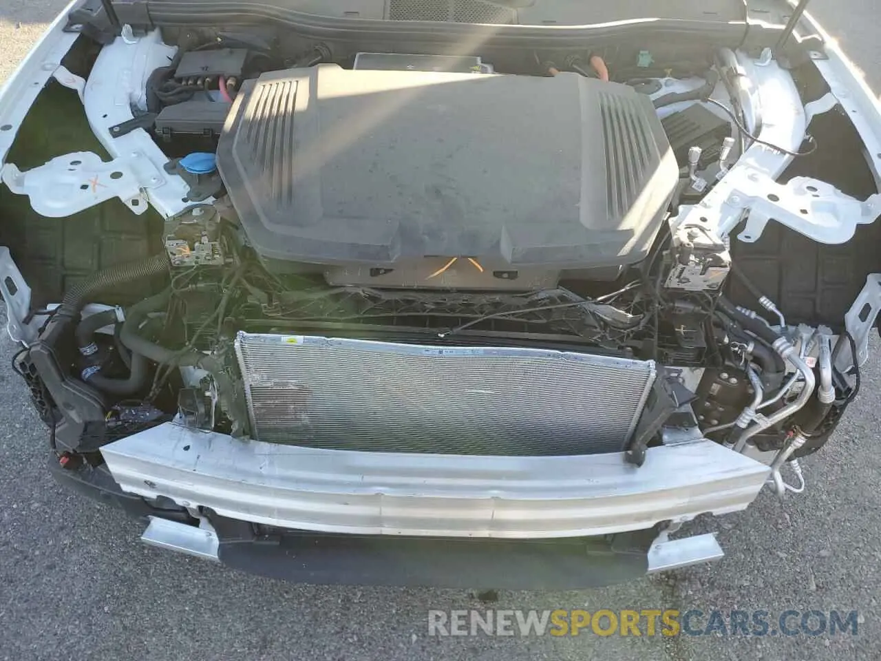 12 Photograph of a damaged car WA15AAGE3RB031412 AUDI Q8 E-TRON 2024