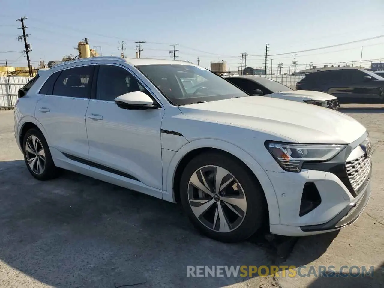 4 Photograph of a damaged car WA15AAGE6RB025796 AUDI Q8 E-TRON 2024