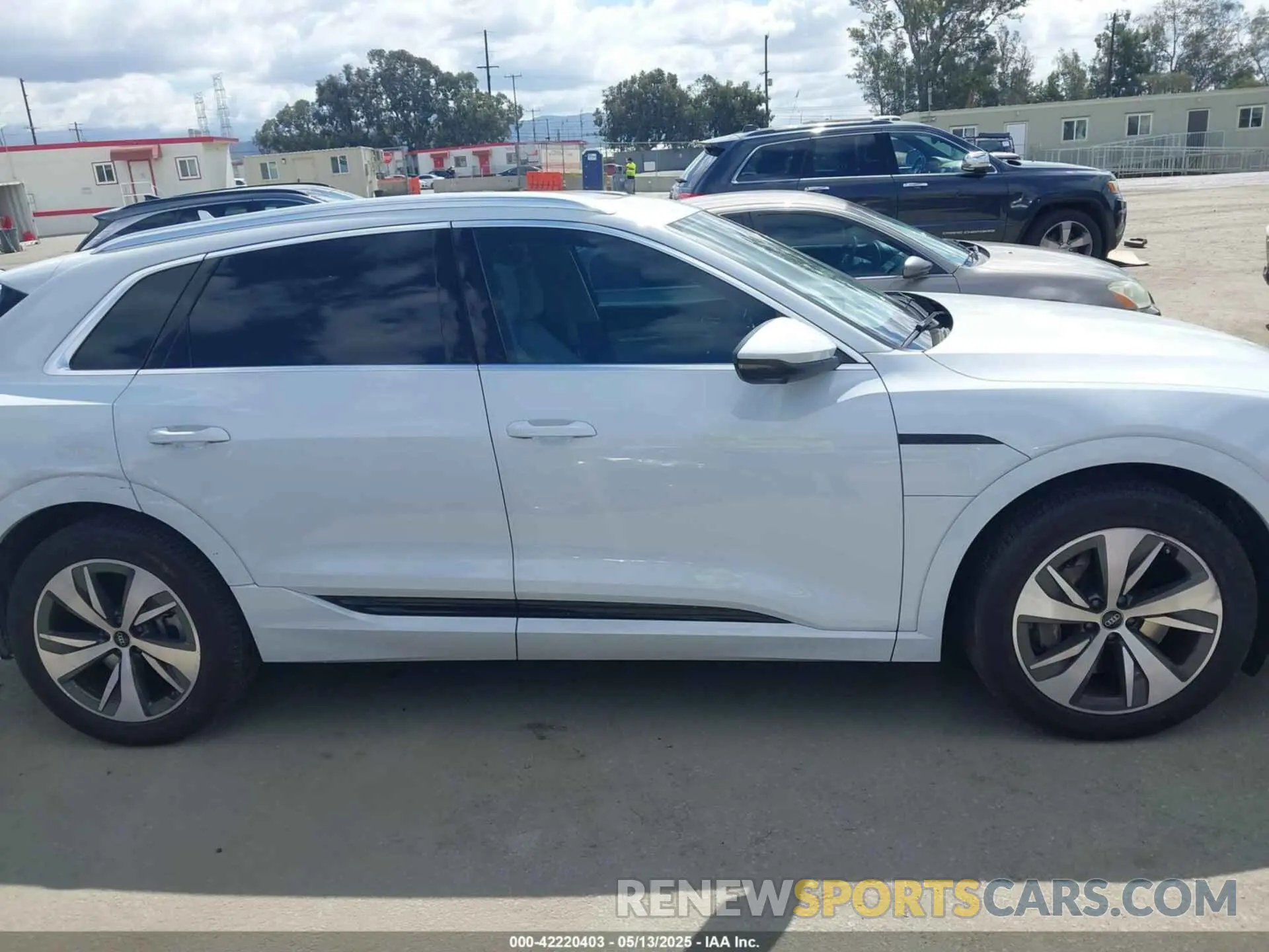 13 Photograph of a damaged car WA15AAGE8RB007266 AUDI Q8 E-TRON 2024
