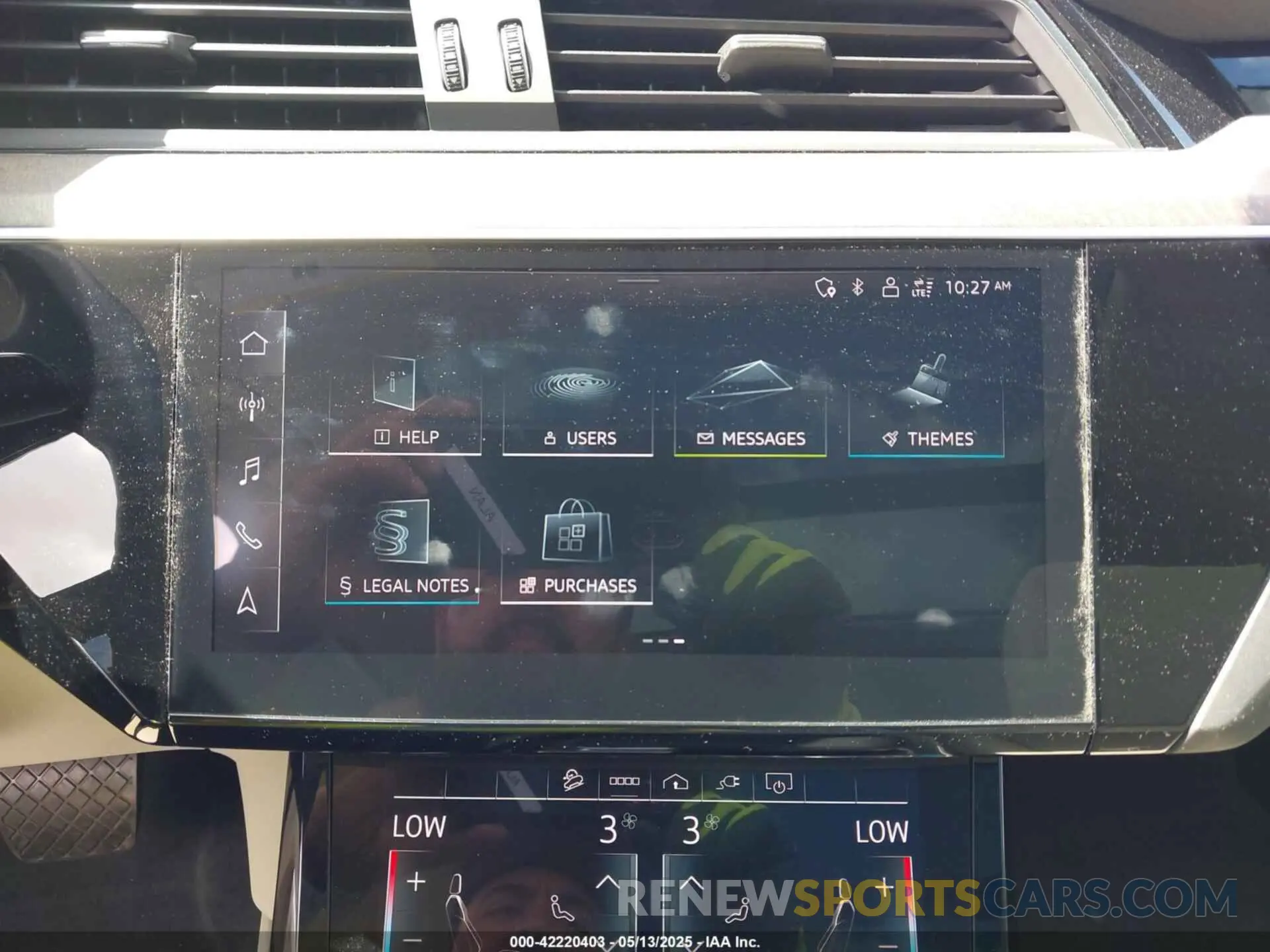 18 Photograph of a damaged car WA15AAGE8RB007266 AUDI Q8 E-TRON 2024