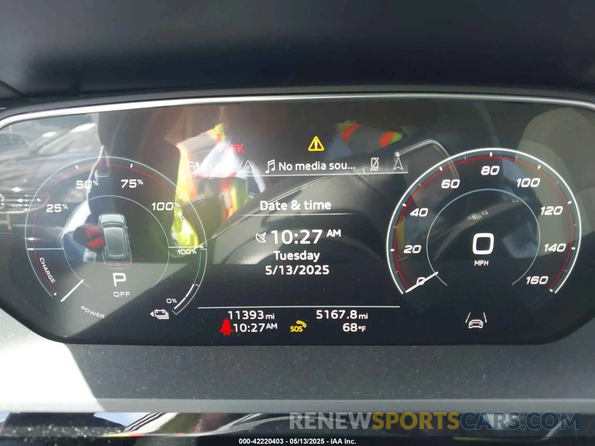 7 Photograph of a damaged car WA15AAGE8RB007266 AUDI Q8 E-TRON 2024