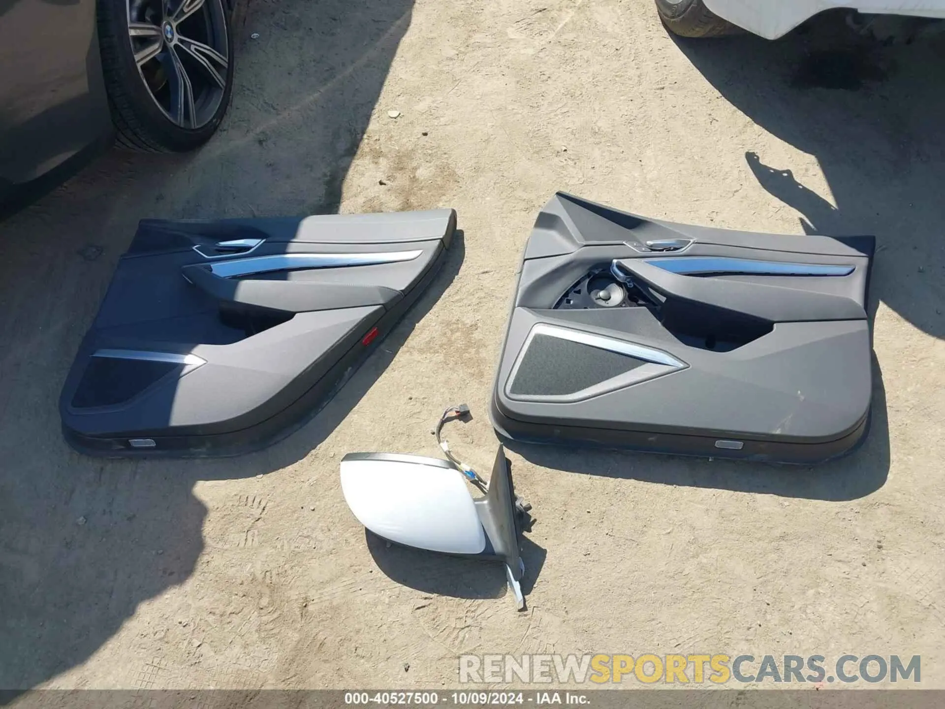 12 Photograph of a damaged car WA15AAGE8RB028828 AUDI Q8 E-TRON 2024