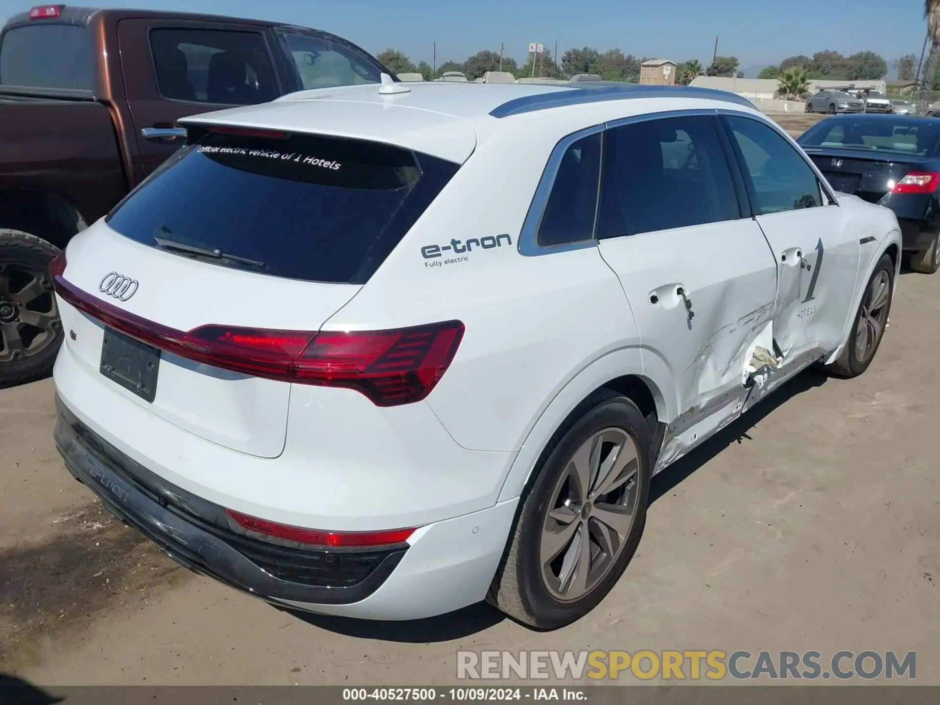 4 Photograph of a damaged car WA15AAGE8RB028828 AUDI Q8 E-TRON 2024