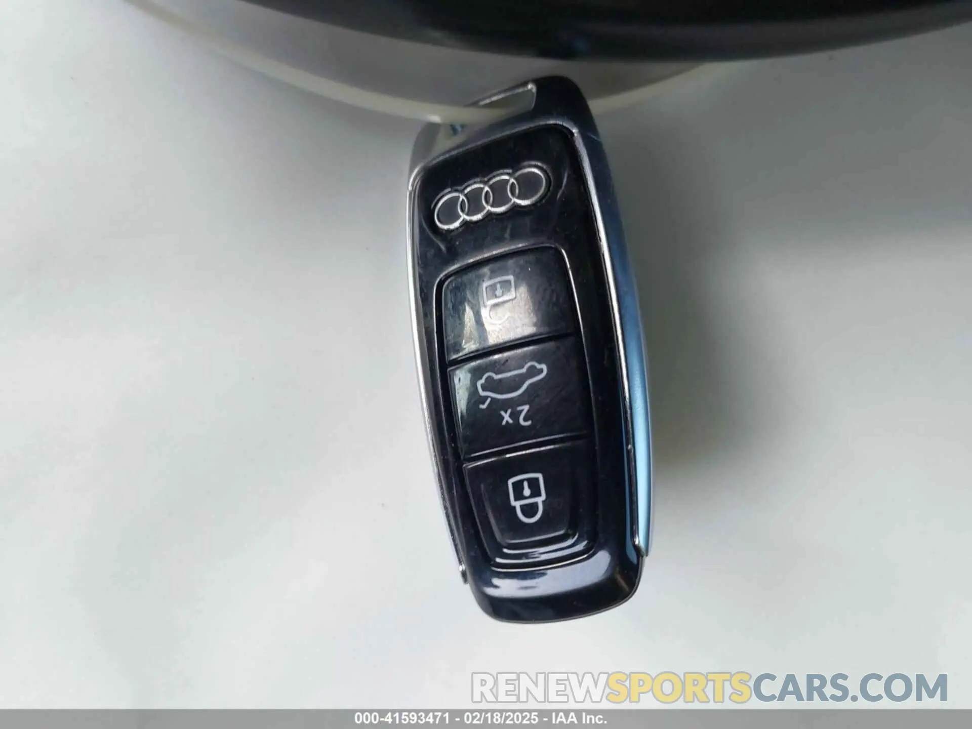 11 Photograph of a damaged car WA15AAGE8RB036637 AUDI Q8 E-TRON 2024