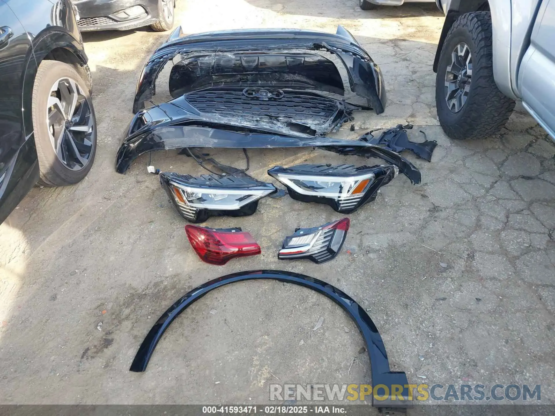 12 Photograph of a damaged car WA15AAGE8RB036637 AUDI Q8 E-TRON 2024