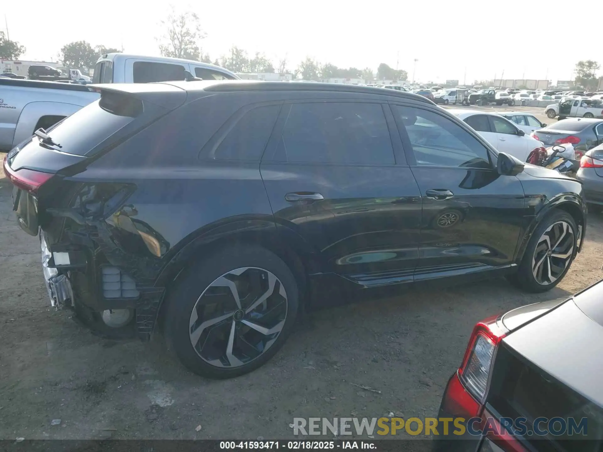 14 Photograph of a damaged car WA15AAGE8RB036637 AUDI Q8 E-TRON 2024