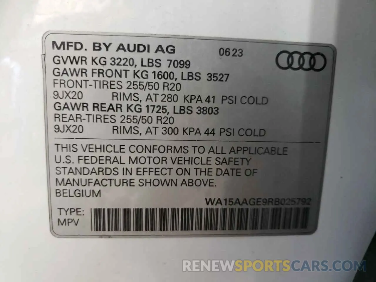 13 Photograph of a damaged car WA15AAGE9RB025792 AUDI Q8 E-TRON 2024