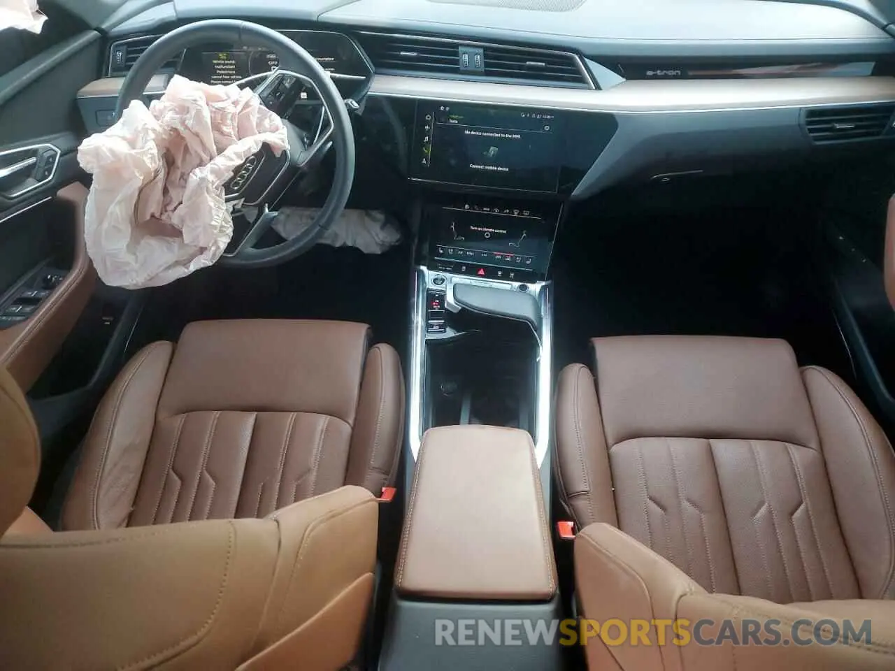 8 Photograph of a damaged car WA16AAGE0RB028245 AUDI Q8 E-TRON 2024