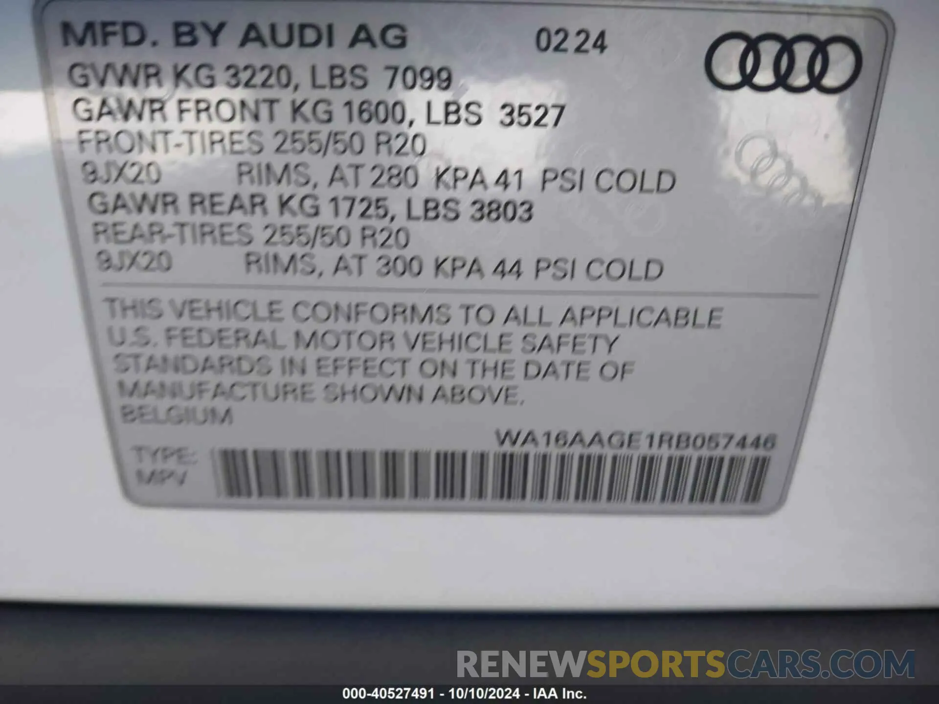 8 Photograph of a damaged car WA16AAGE1RB057446 AUDI Q8 E-TRON 2024