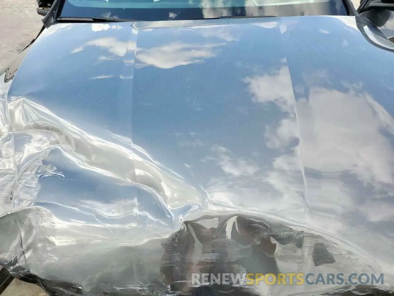 11 Photograph of a damaged car WA16AAGE5RB048734 AUDI Q8 E-TRON 2024