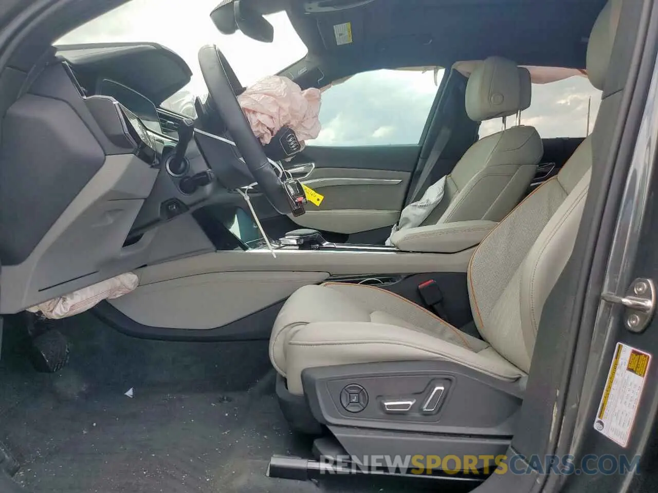 7 Photograph of a damaged car WA16AAGE5RB048734 AUDI Q8 E-TRON 2024