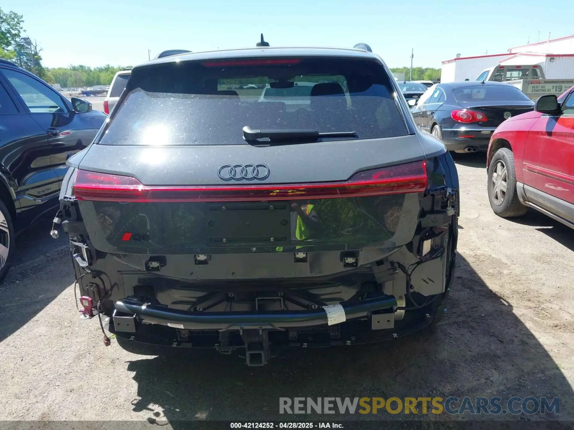 16 Photograph of a damaged car WA16AAGE8RB053944 AUDI Q8 E-TRON 2024