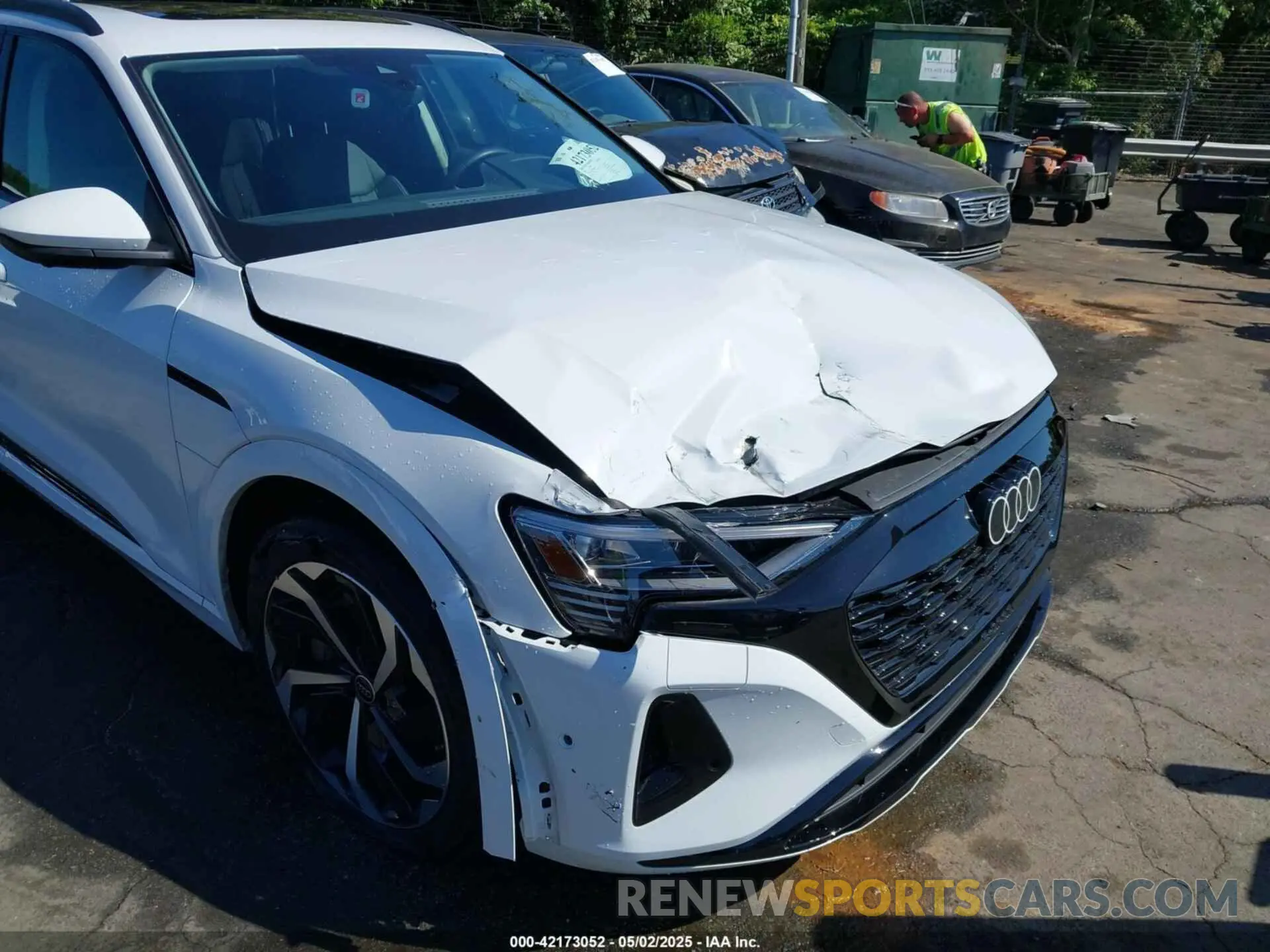 6 Photograph of a damaged car WA16AAGE9RB036425 AUDI Q8 E-TRON 2024