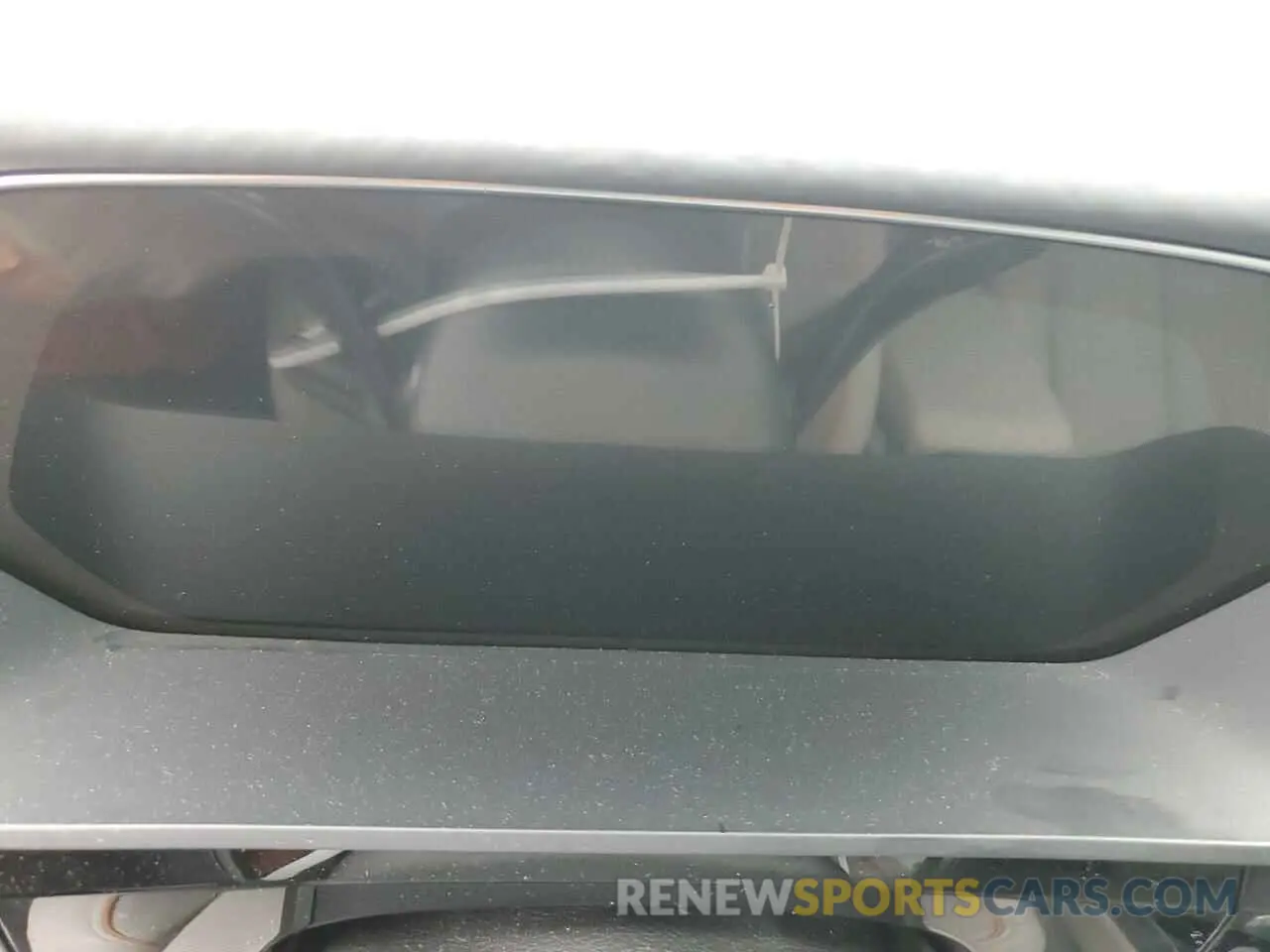9 Photograph of a damaged car WA16ABGE0RB007398 AUDI Q8 E-TRON 2024