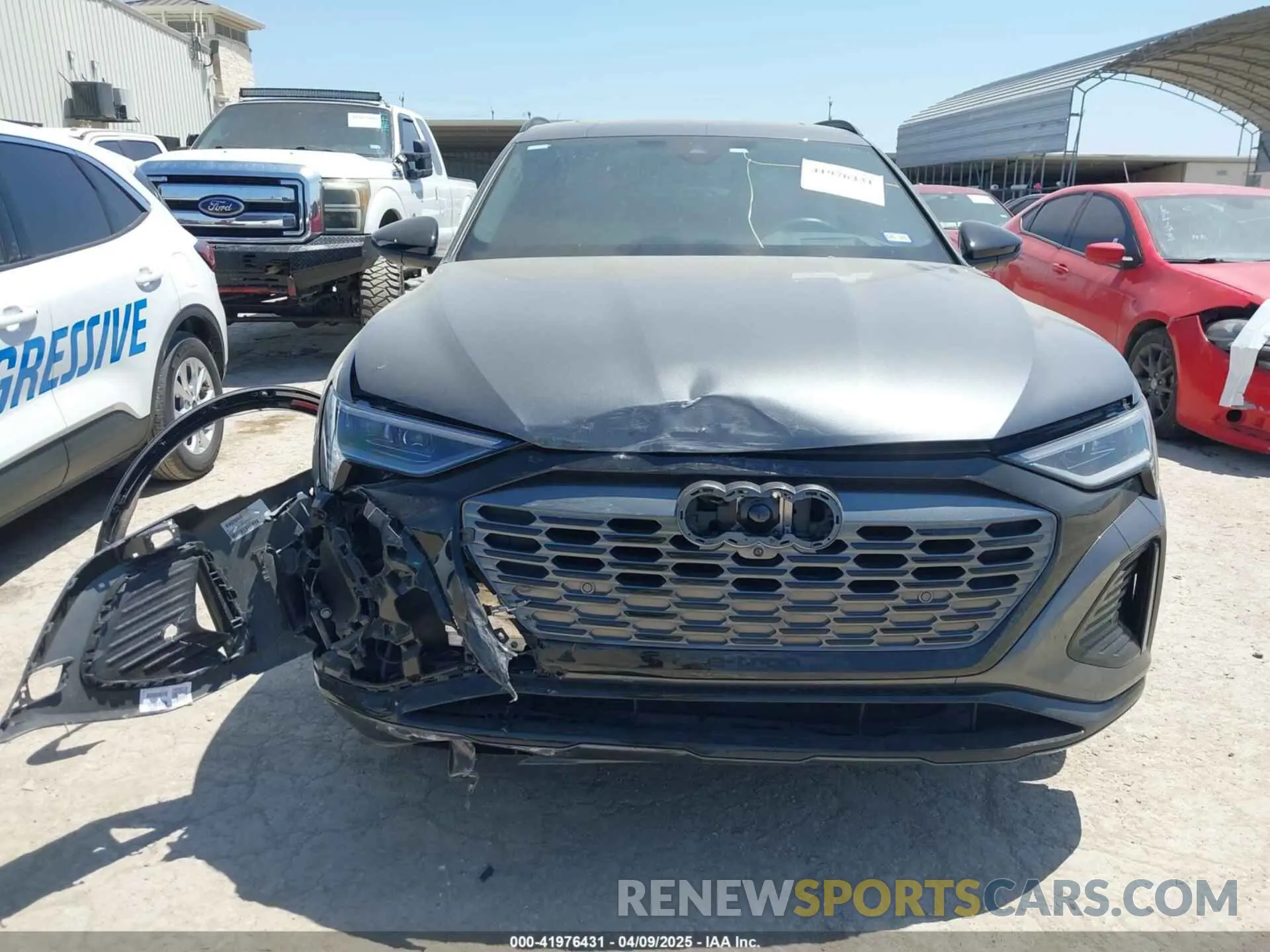 12 Photograph of a damaged car WA16ABGE0RB038196 AUDI Q8 E-TRON 2024