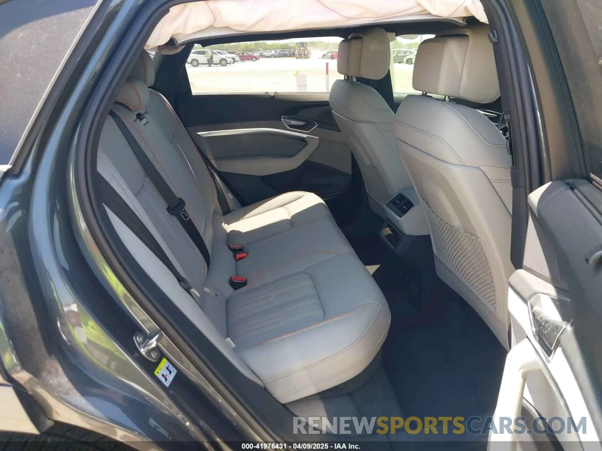 8 Photograph of a damaged car WA16ABGE0RB038196 AUDI Q8 E-TRON 2024