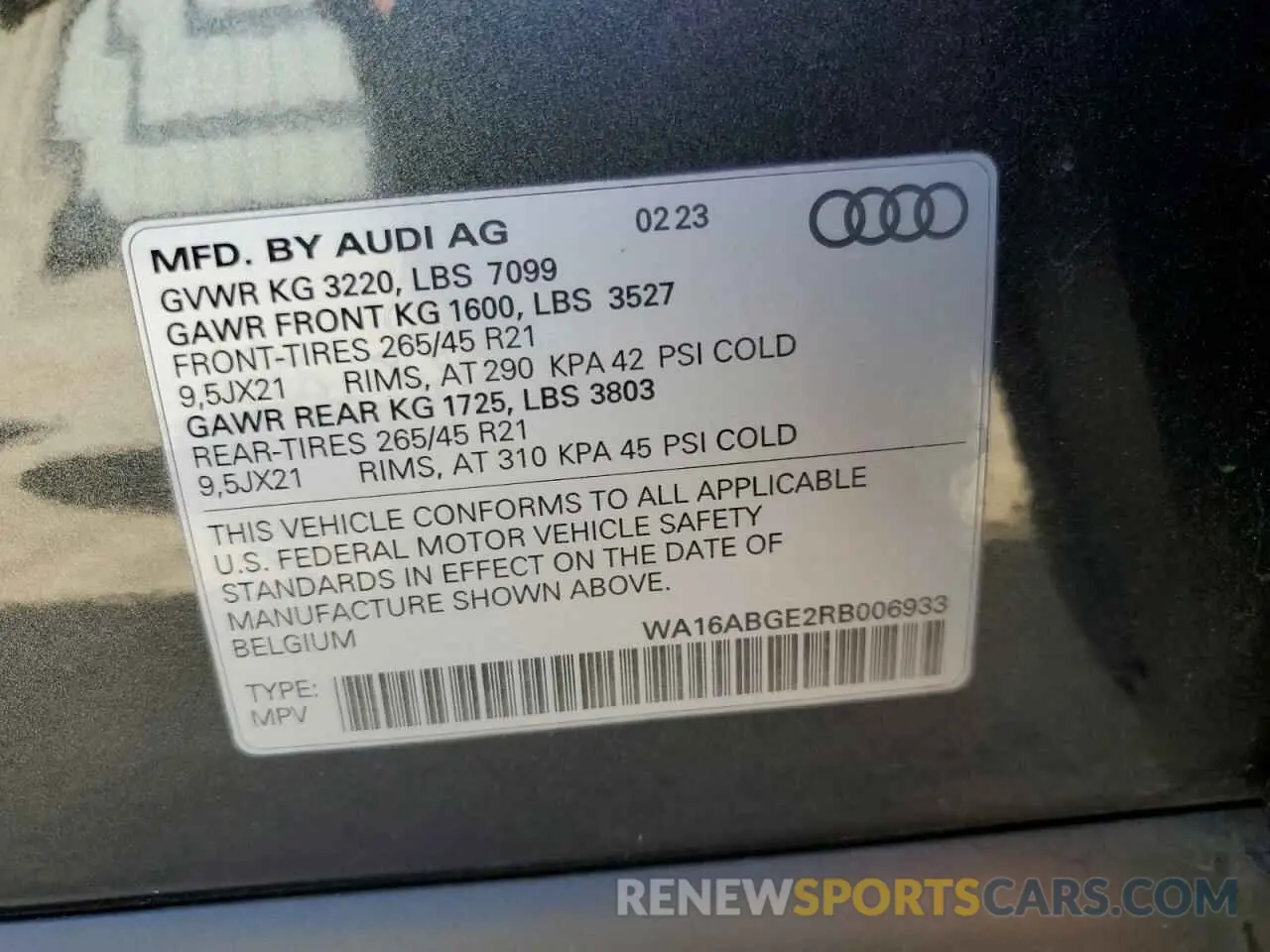 13 Photograph of a damaged car WA16ABGE2RB006933 AUDI Q8 E-TRON 2024
