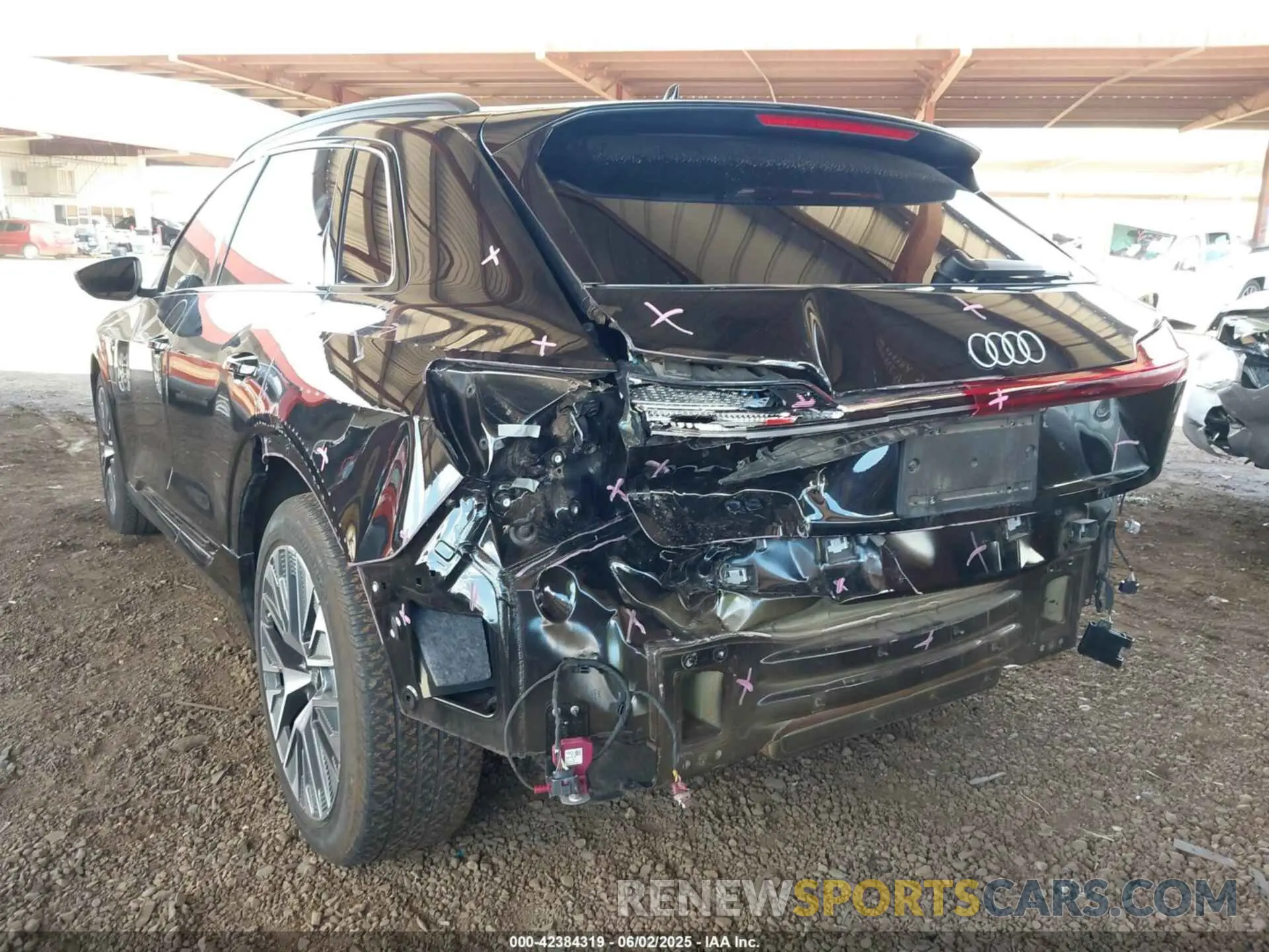 3 Photograph of a damaged car WA16ABGE3RB005015 AUDI Q8 E-TRON 2024