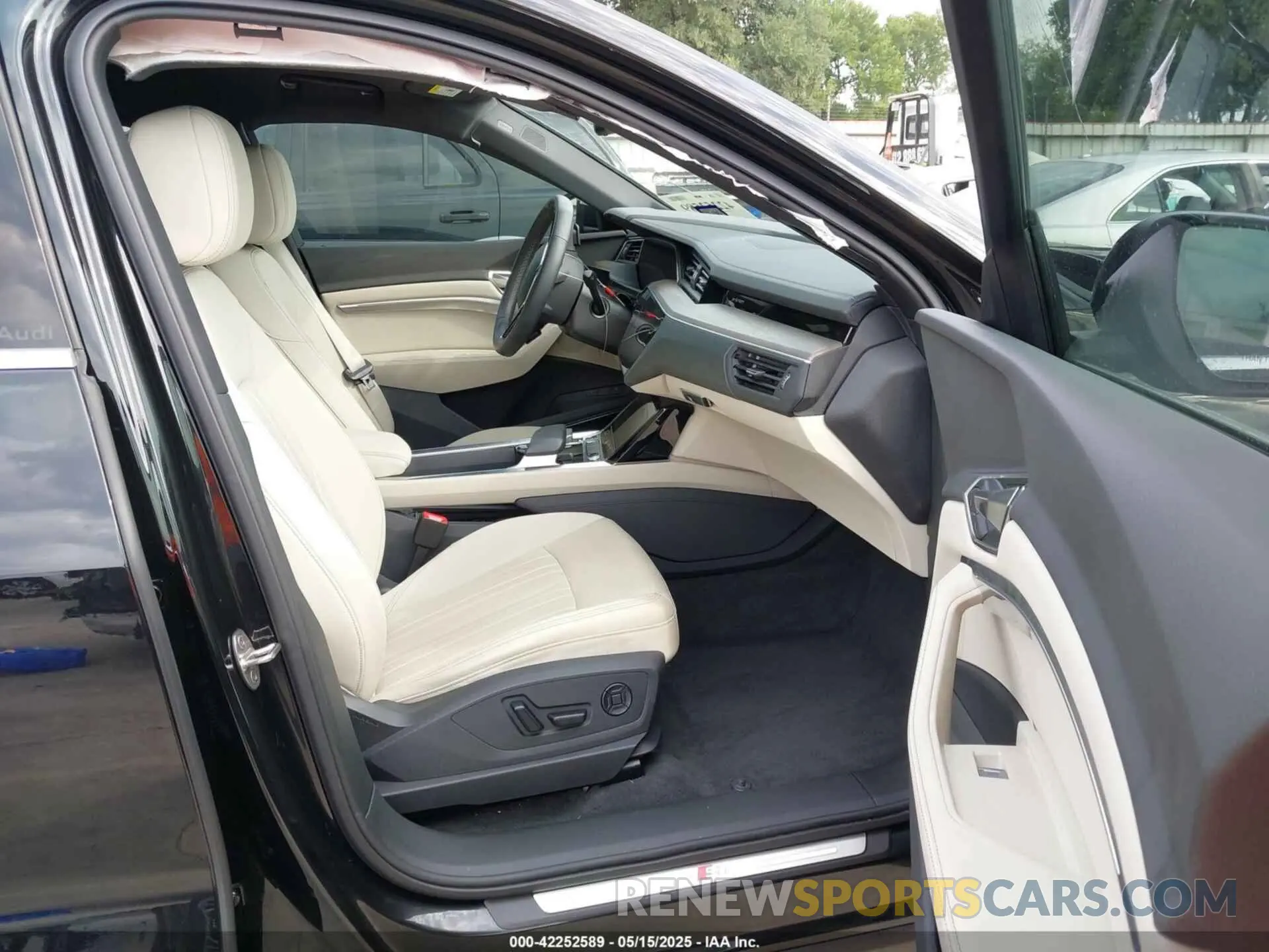 5 Photograph of a damaged car WA1CAAGE3RB005383 AUDI Q8 E-TRON 2024