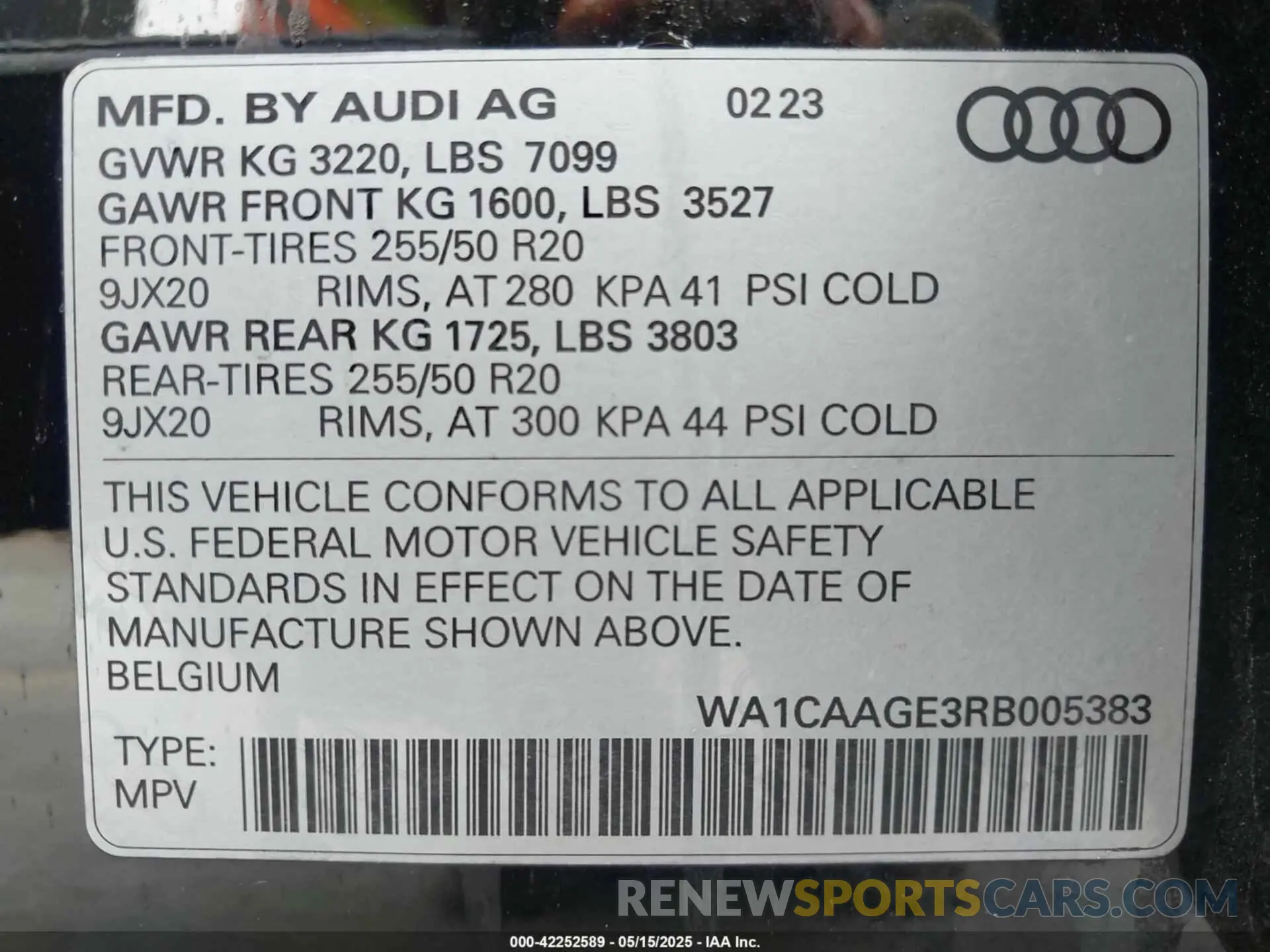 9 Photograph of a damaged car WA1CAAGE3RB005383 AUDI Q8 E-TRON 2024