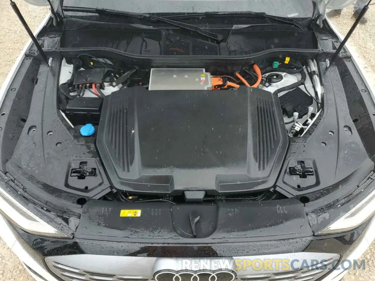 12 Photograph of a damaged car WA1CAAGEXRB007065 AUDI Q8 E-TRON 2024