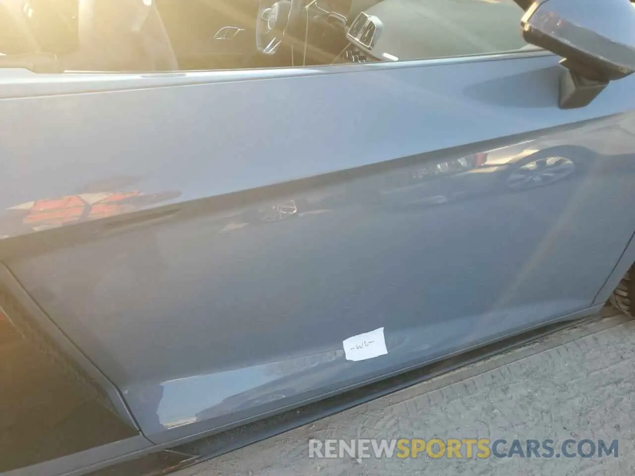 12 Photograph of a damaged car WUAVECFX5L7901778 AUDI R8 2020