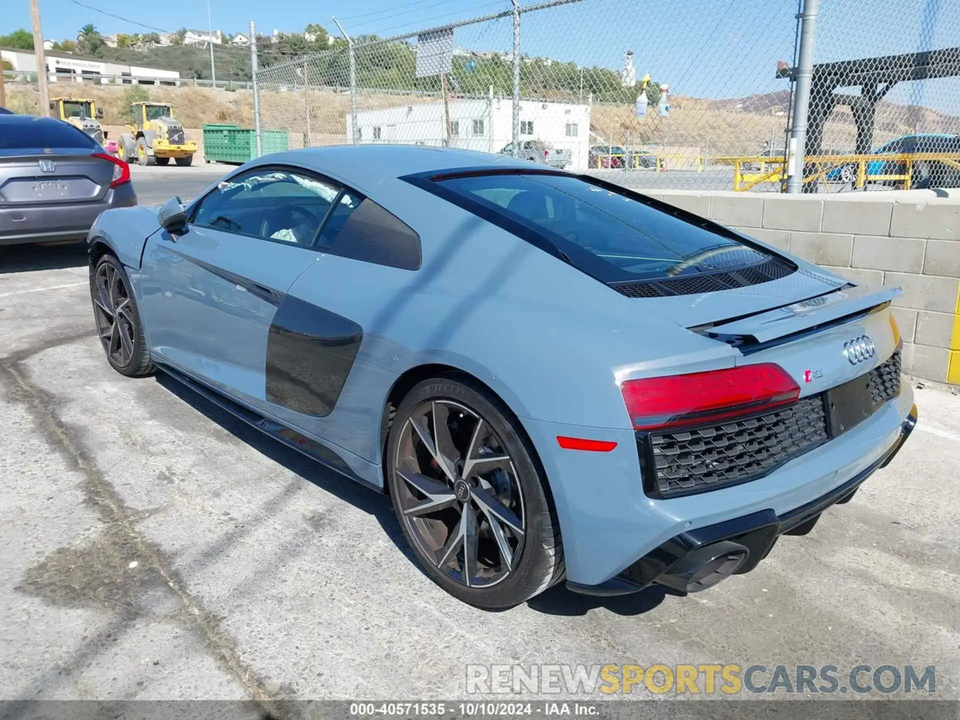 3 Photograph of a damaged car WUACEAFX3P7902574 AUDI R8 2023