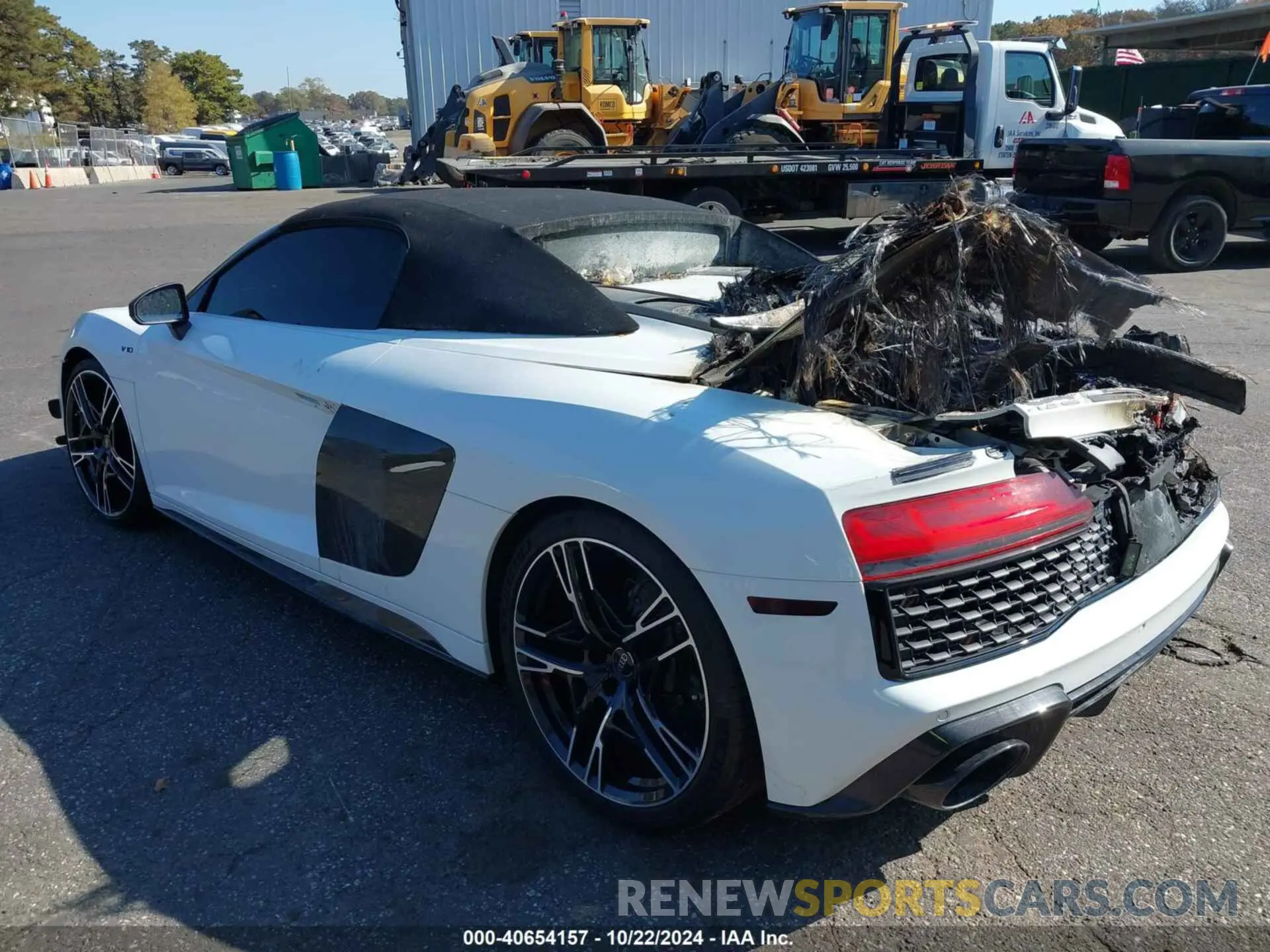 3 Photograph of a damaged car WUA4BCFX5M7901091 AUDI R8 SPYDER 2021