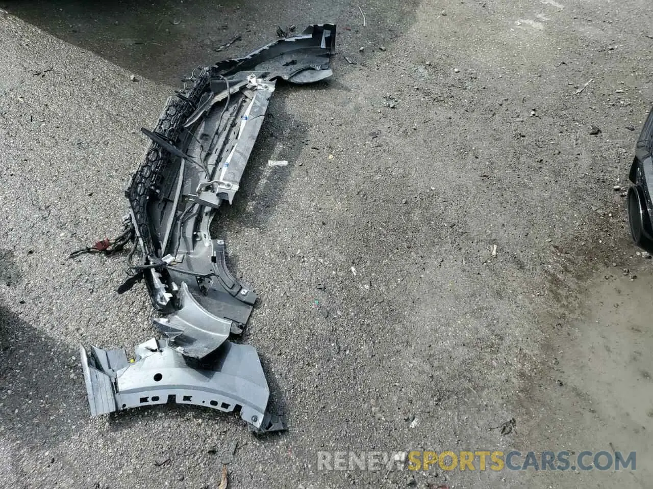 13 Photograph of a damaged car WU1ARBF19MD005771 AUDI RS 2021