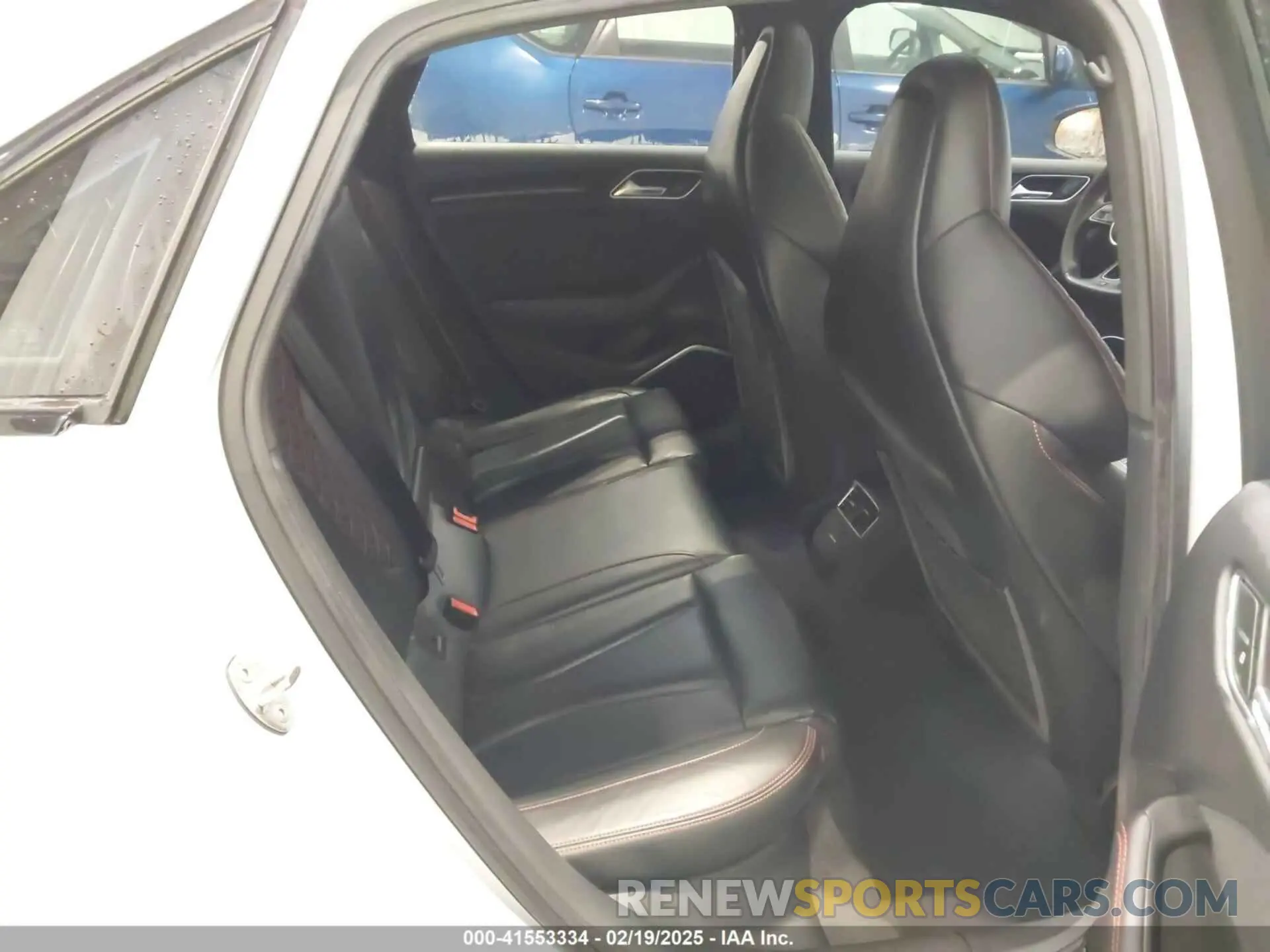 8 Photograph of a damaged car WUABWGFF2KA900300 AUDI RS 3 2019