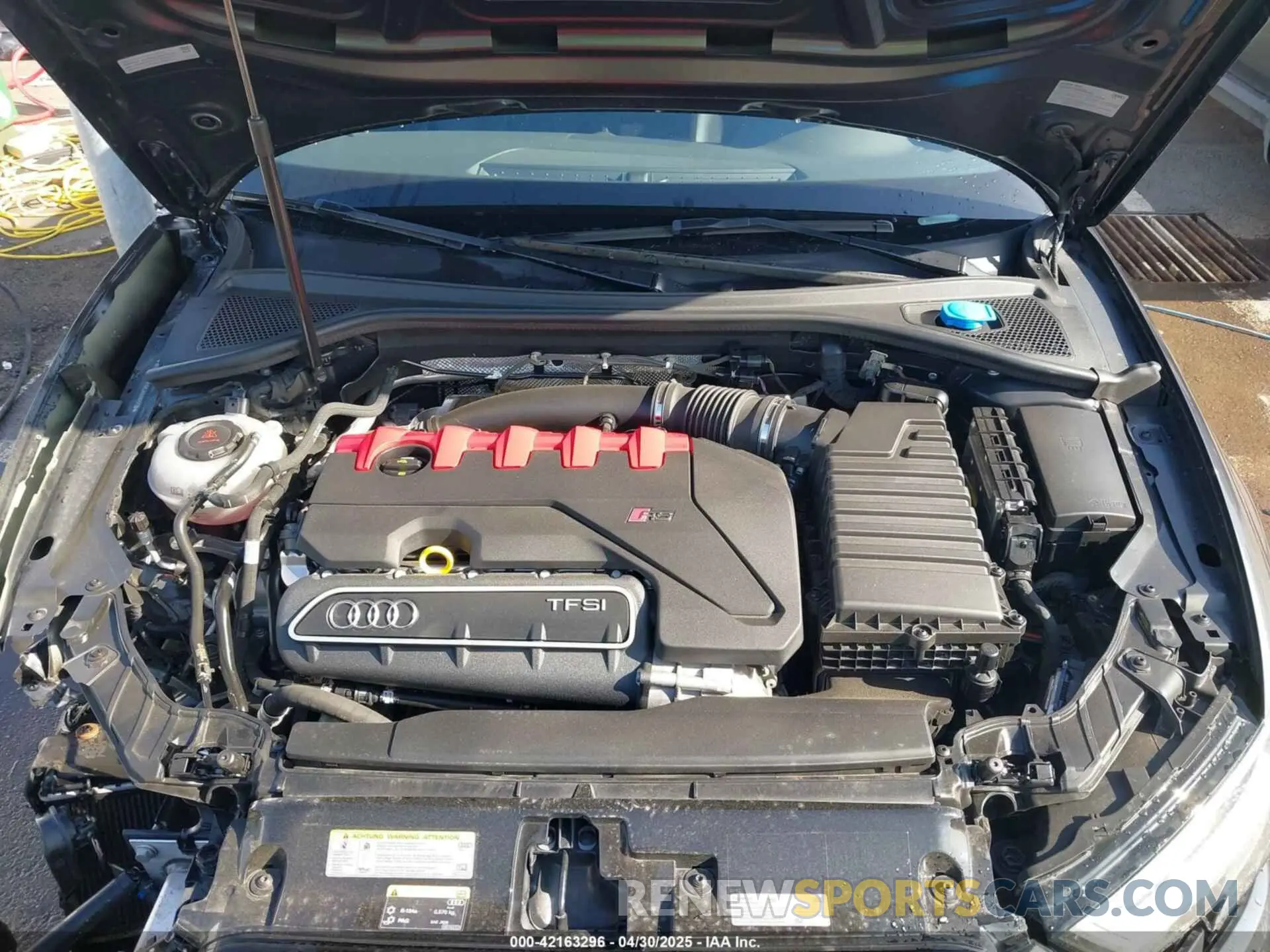 10 Photograph of a damaged car WUABWGFF4KA906650 AUDI RS 3 2019
