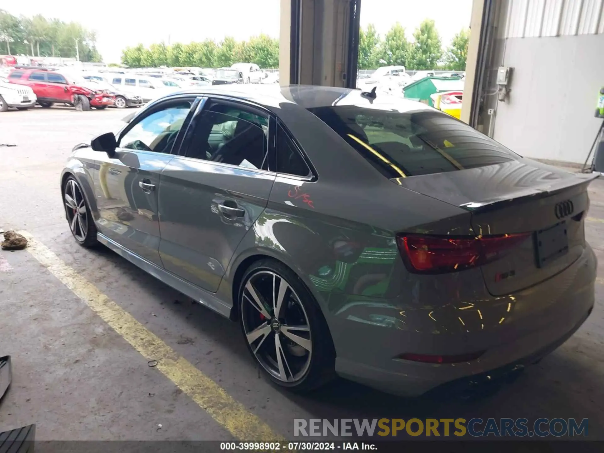 3 Photograph of a damaged car WUABWGFFXLA904533 AUDI RS 3 2020