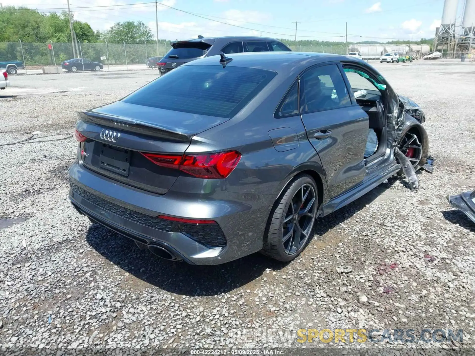 4 Photograph of a damaged car WUAG4DGY0RA910408 AUDI RS 3 2024