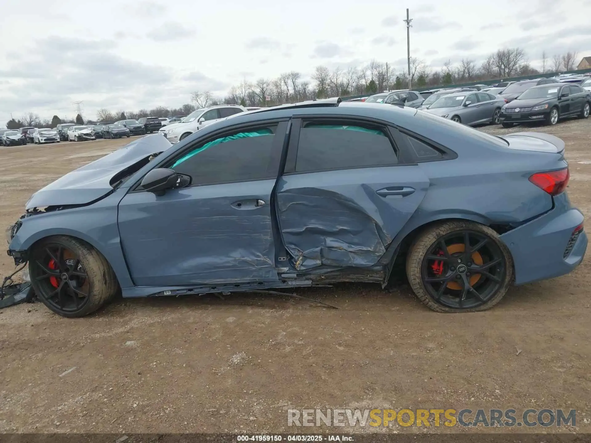 15 Photograph of a damaged car WUAG4DGY8RA901259 AUDI RS 3 2024