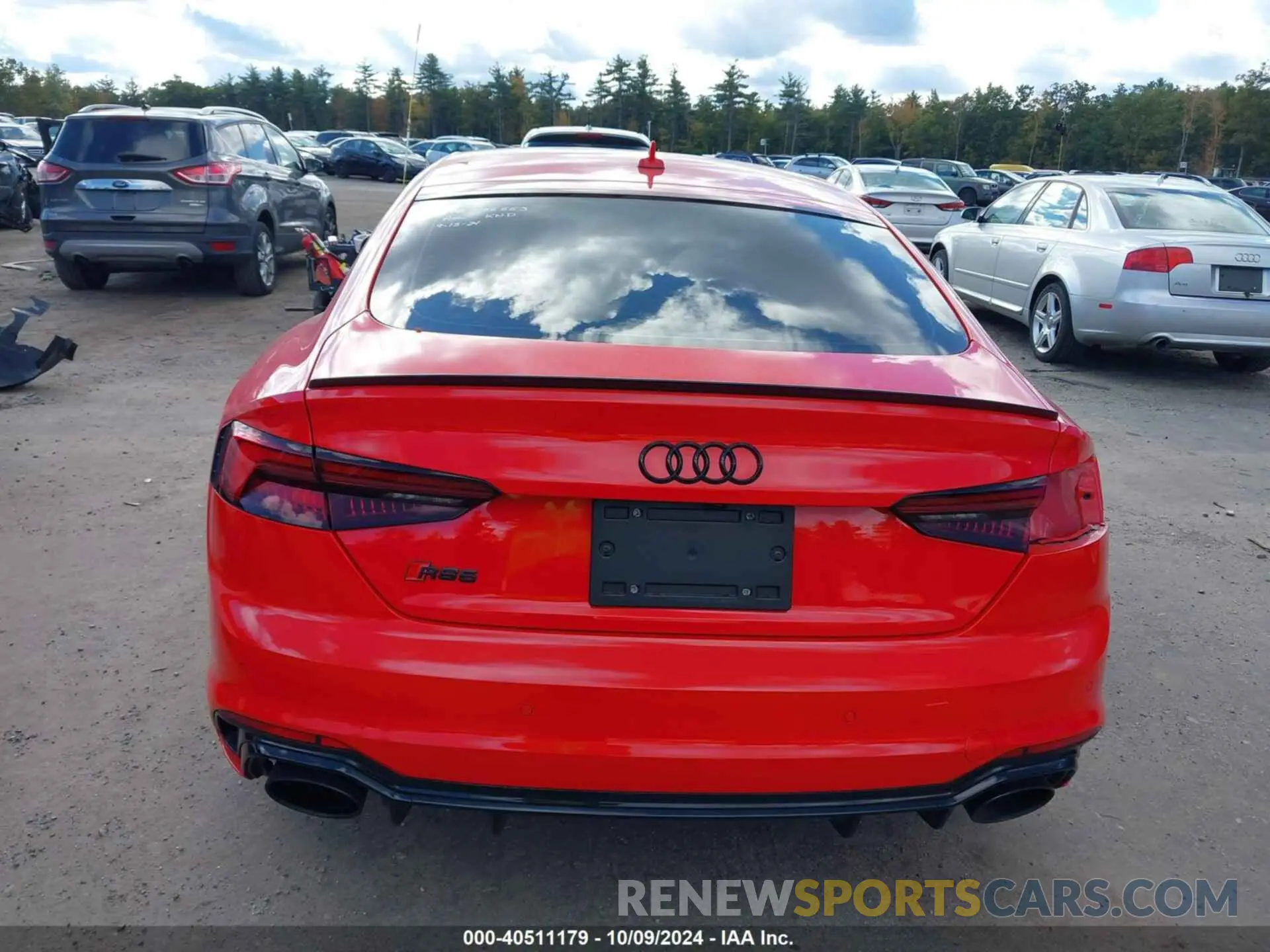 17 Photograph of a damaged car WUABWCF50KA903213 AUDI RS 5 2019