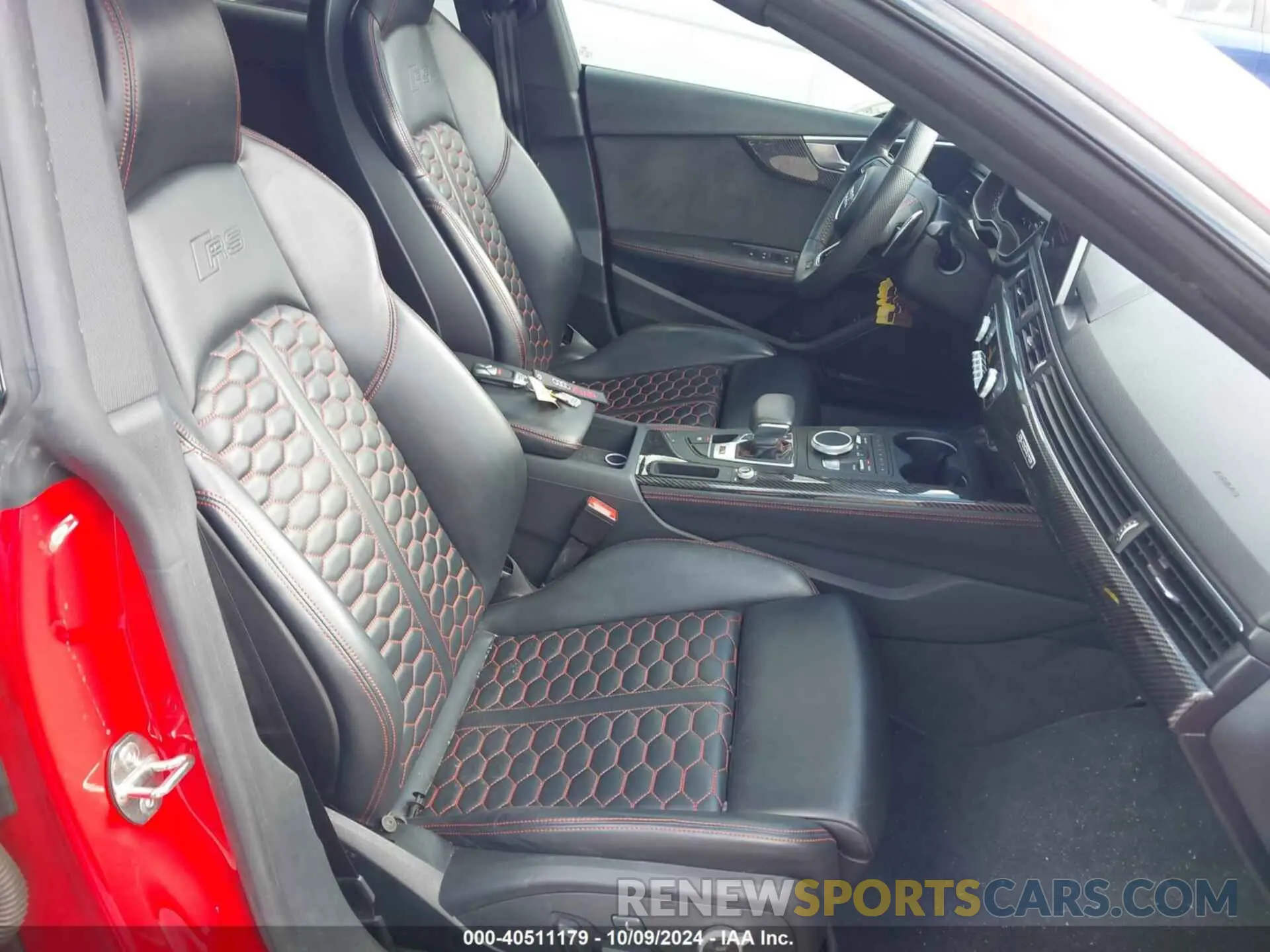 5 Photograph of a damaged car WUABWCF50KA903213 AUDI RS 5 2019